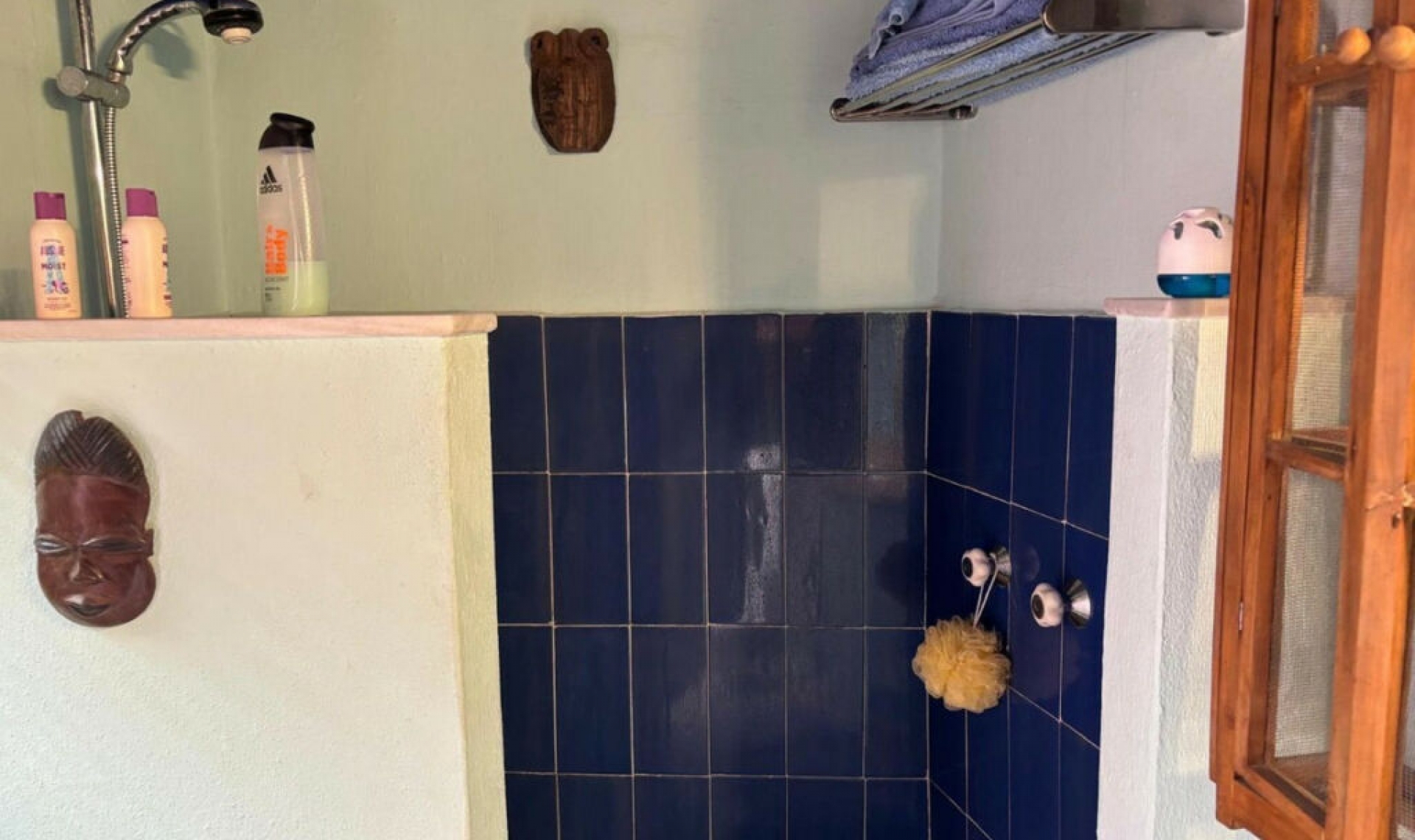 Resale - House -
Estepona
