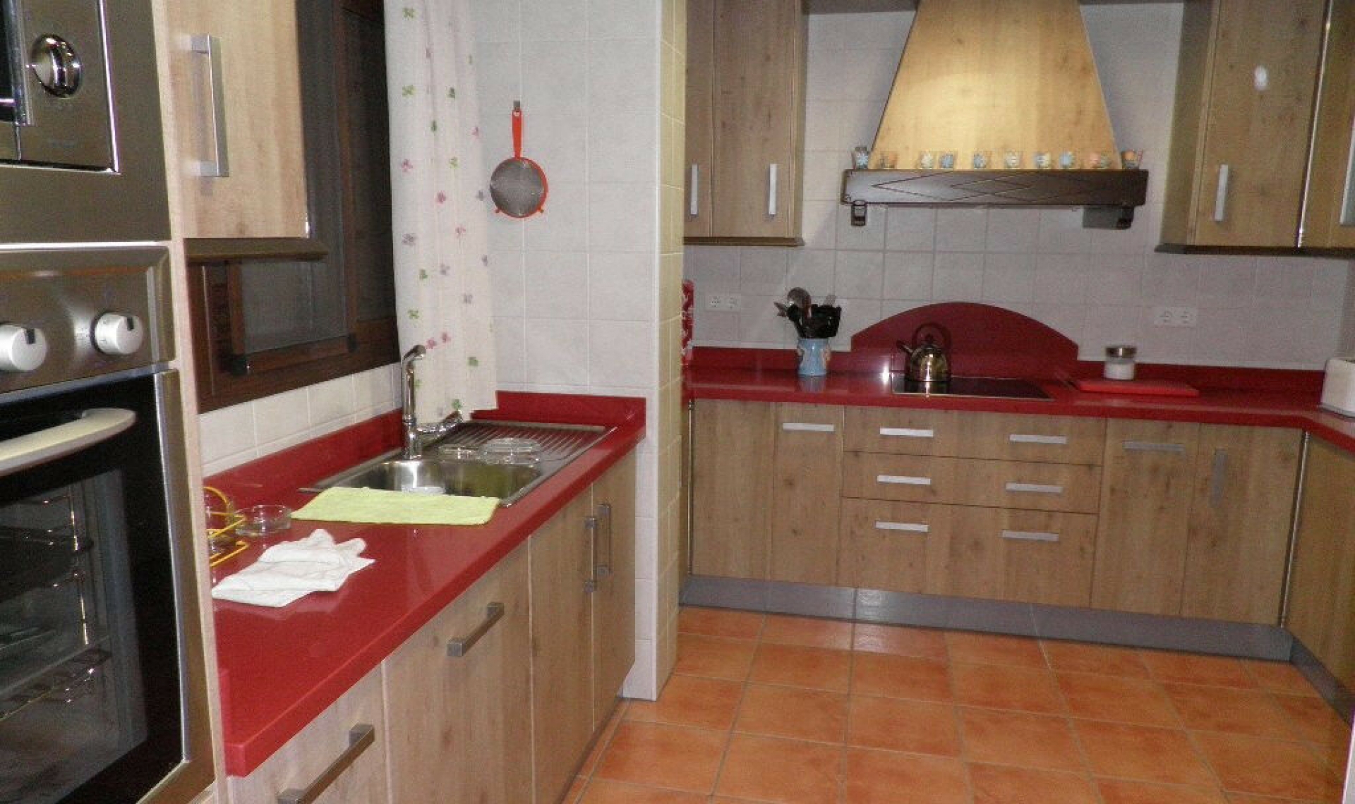 Resale - House -
Estepona