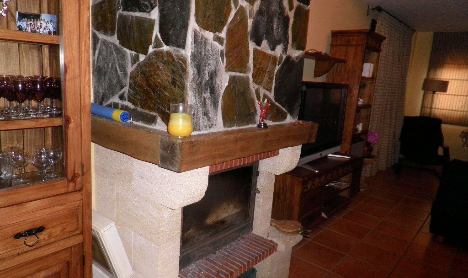 Resale - House -
Estepona