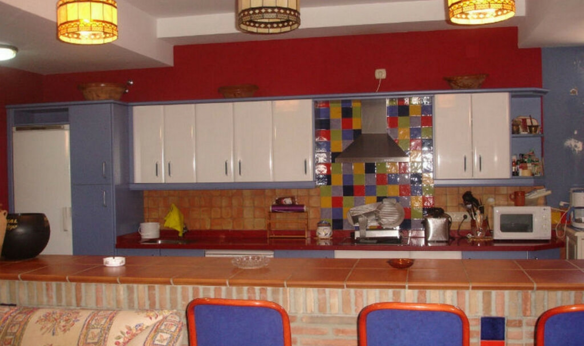Resale - House -
Estepona
