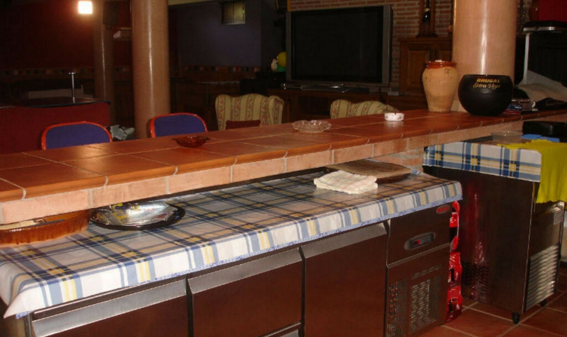 Resale - House -
Estepona