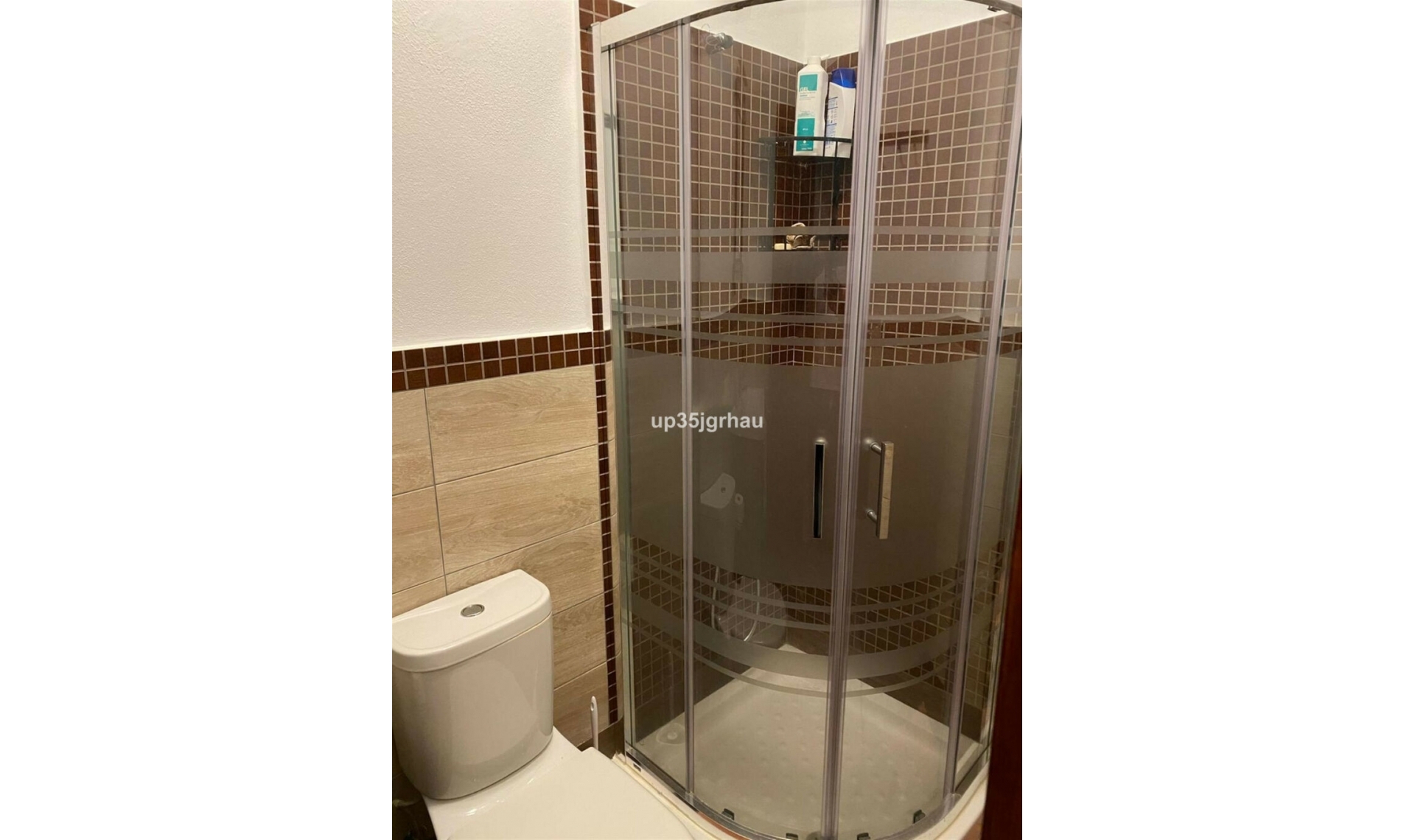 Resale - House -
Estepona