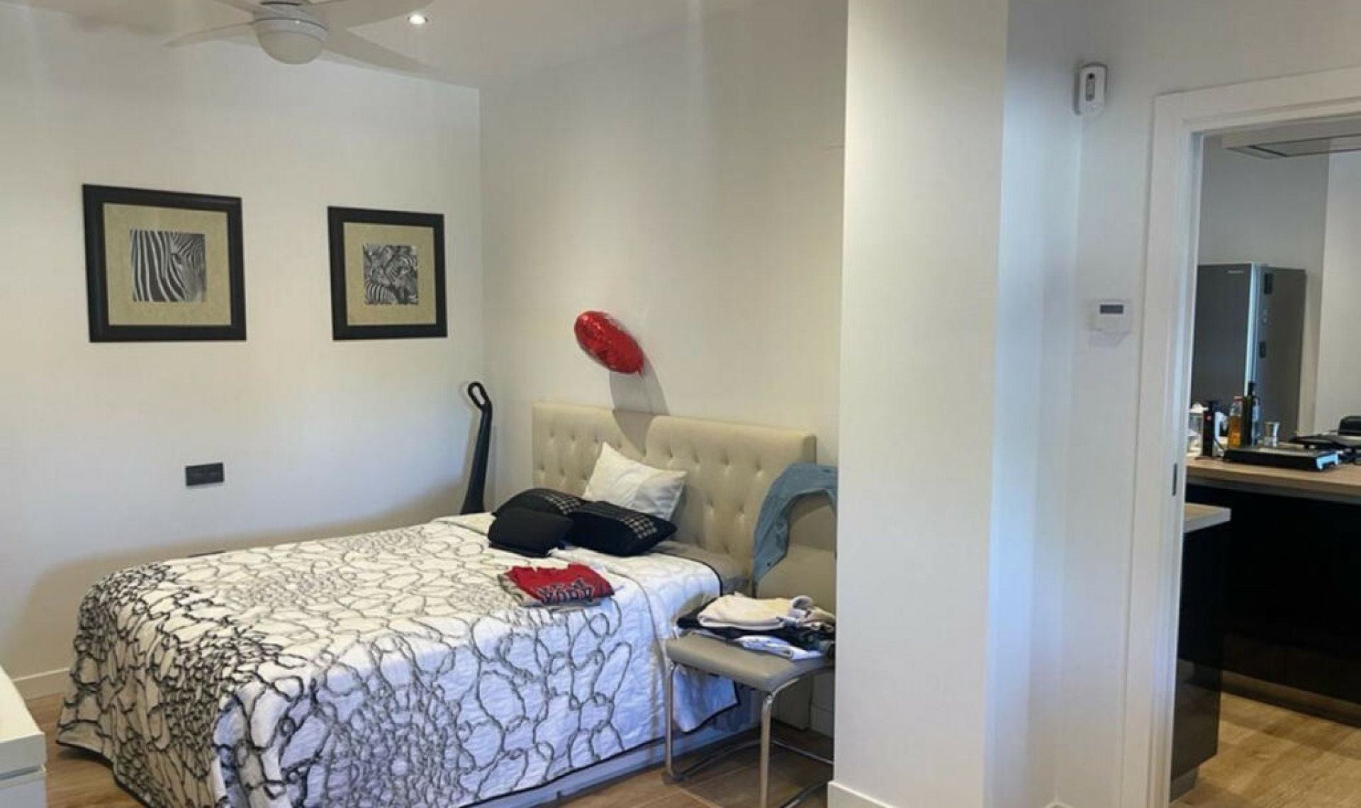 Resale - House -
Estepona