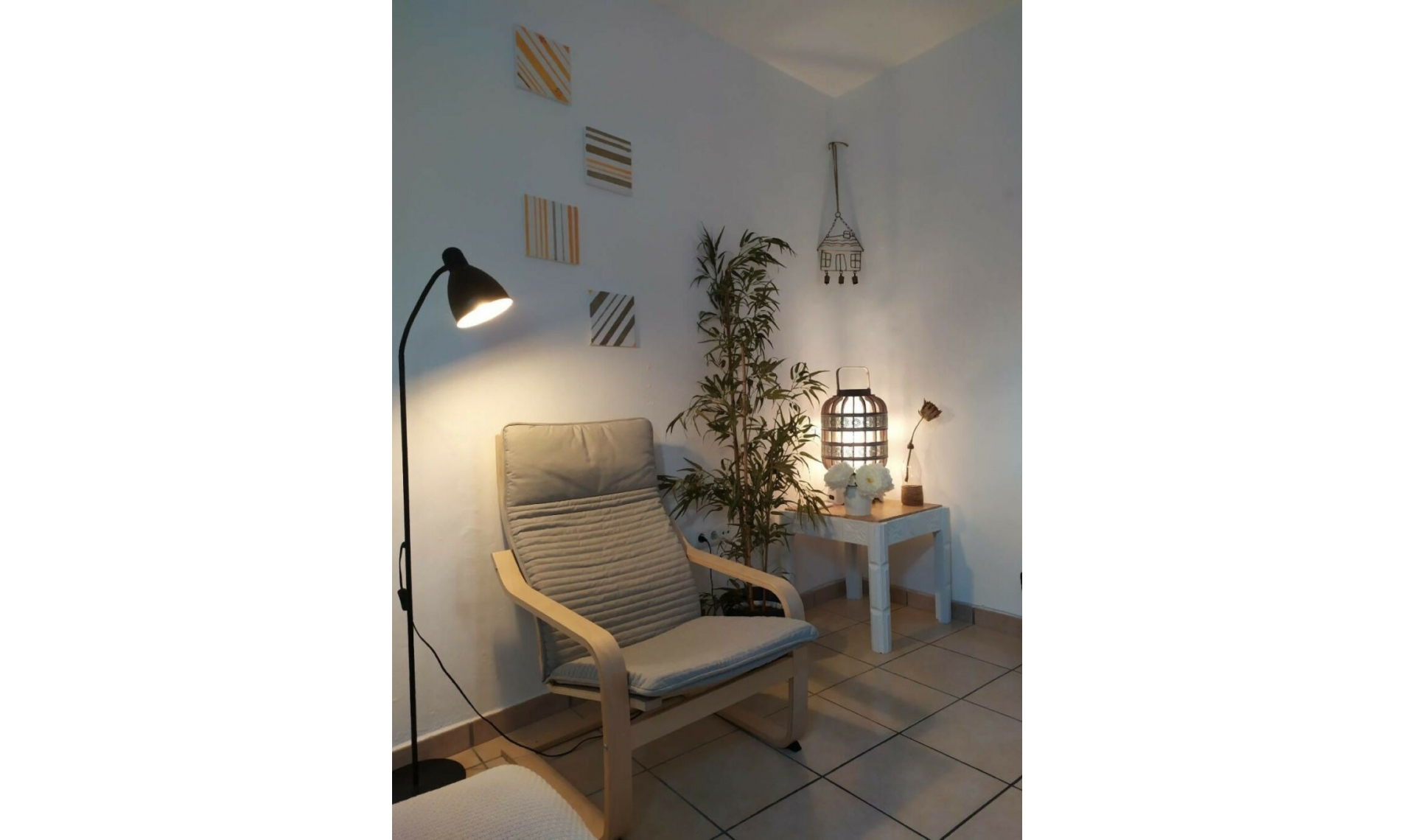 Resale - House -
Estepona