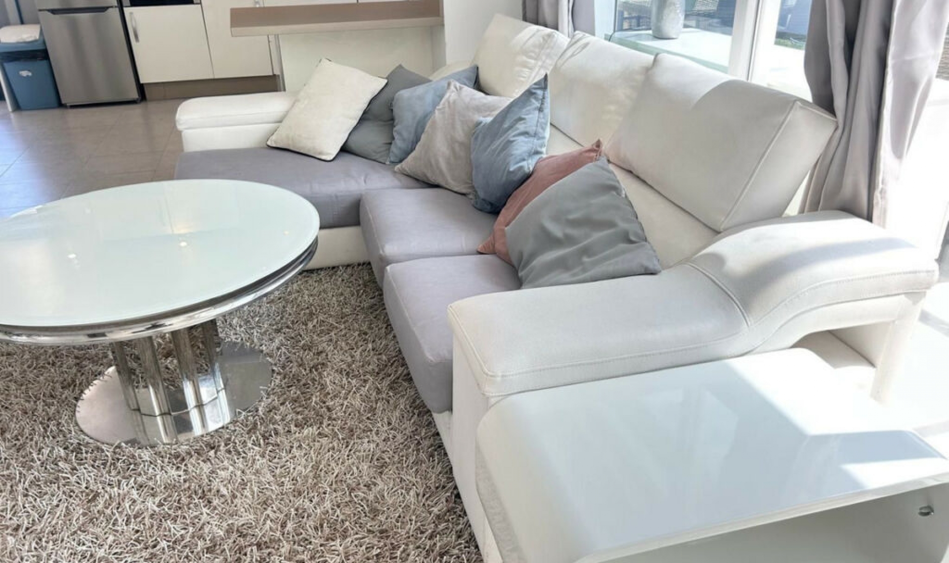 Resale - House -
Estepona