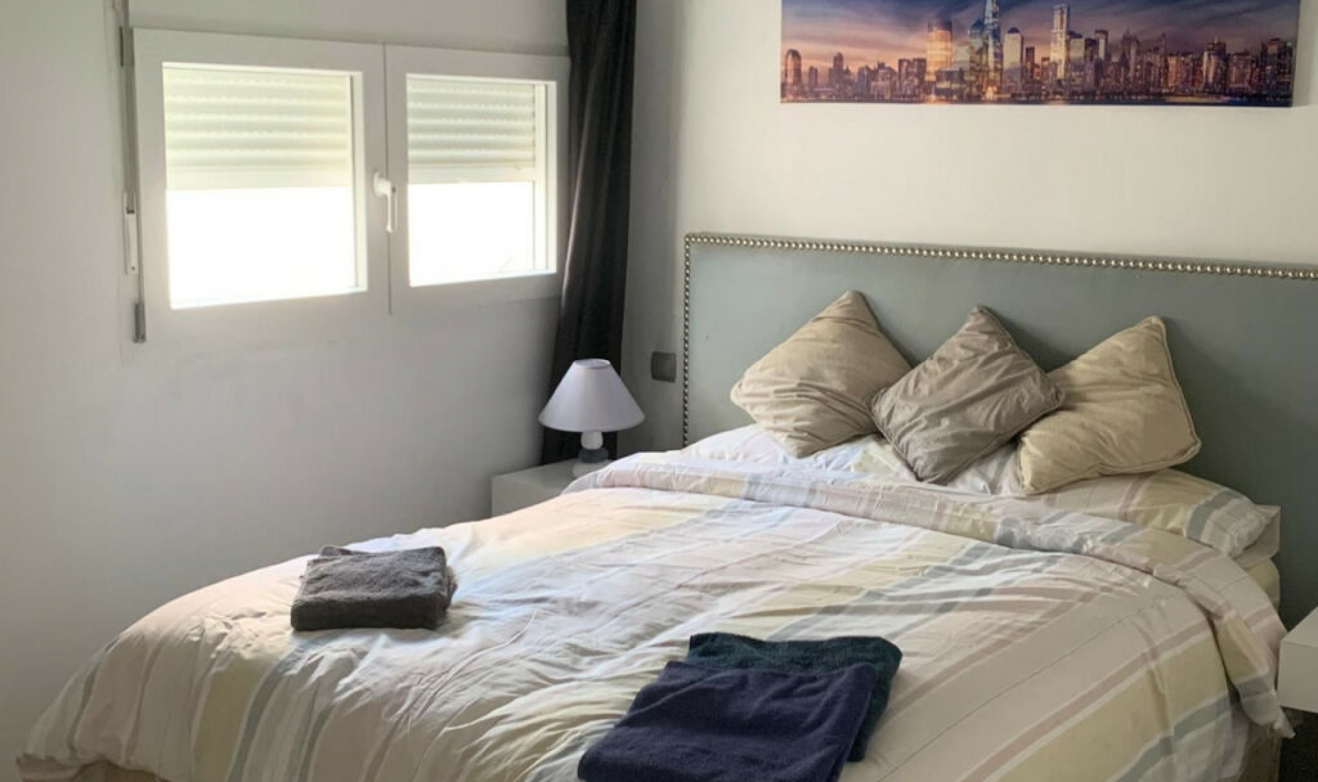 Resale - House -
Estepona