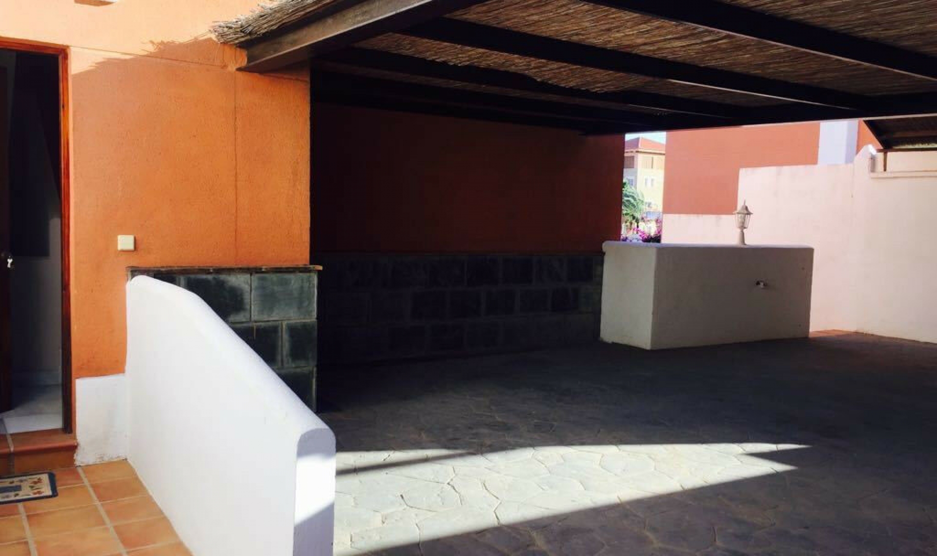 Resale - House -
Estepona