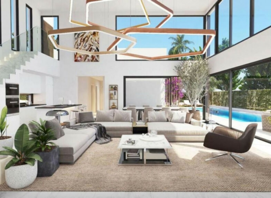 Resale - House -
Estepona