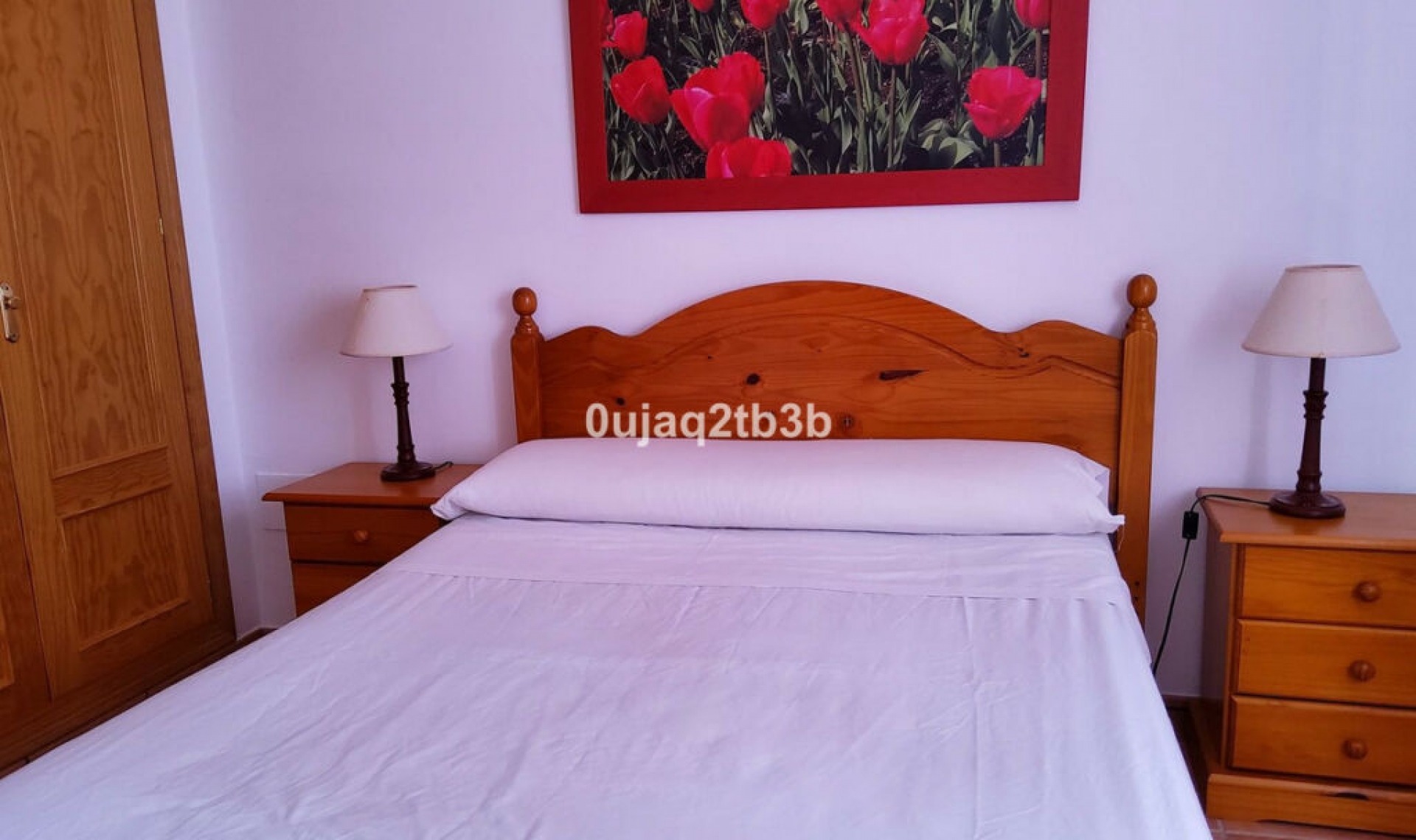Resale - House -
Estepona