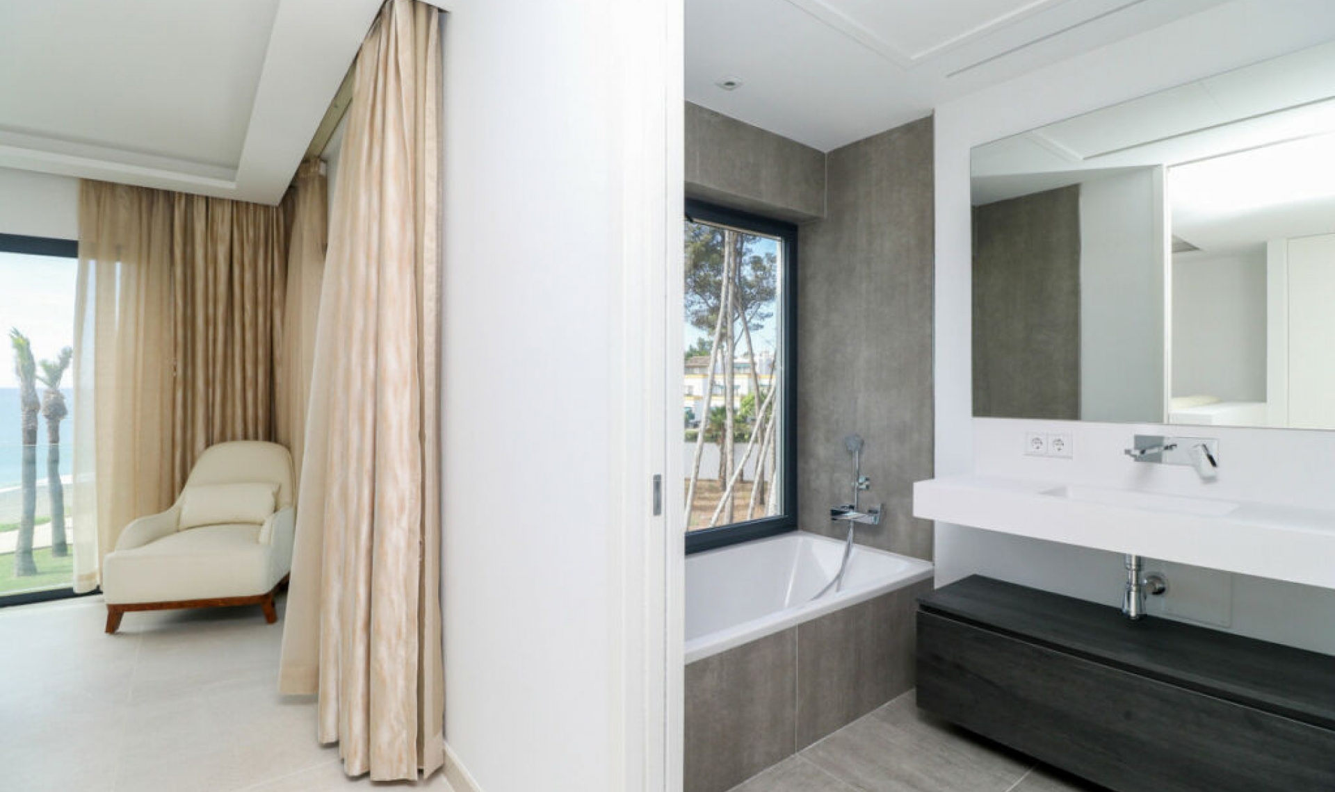 Resale - House -
Estepona