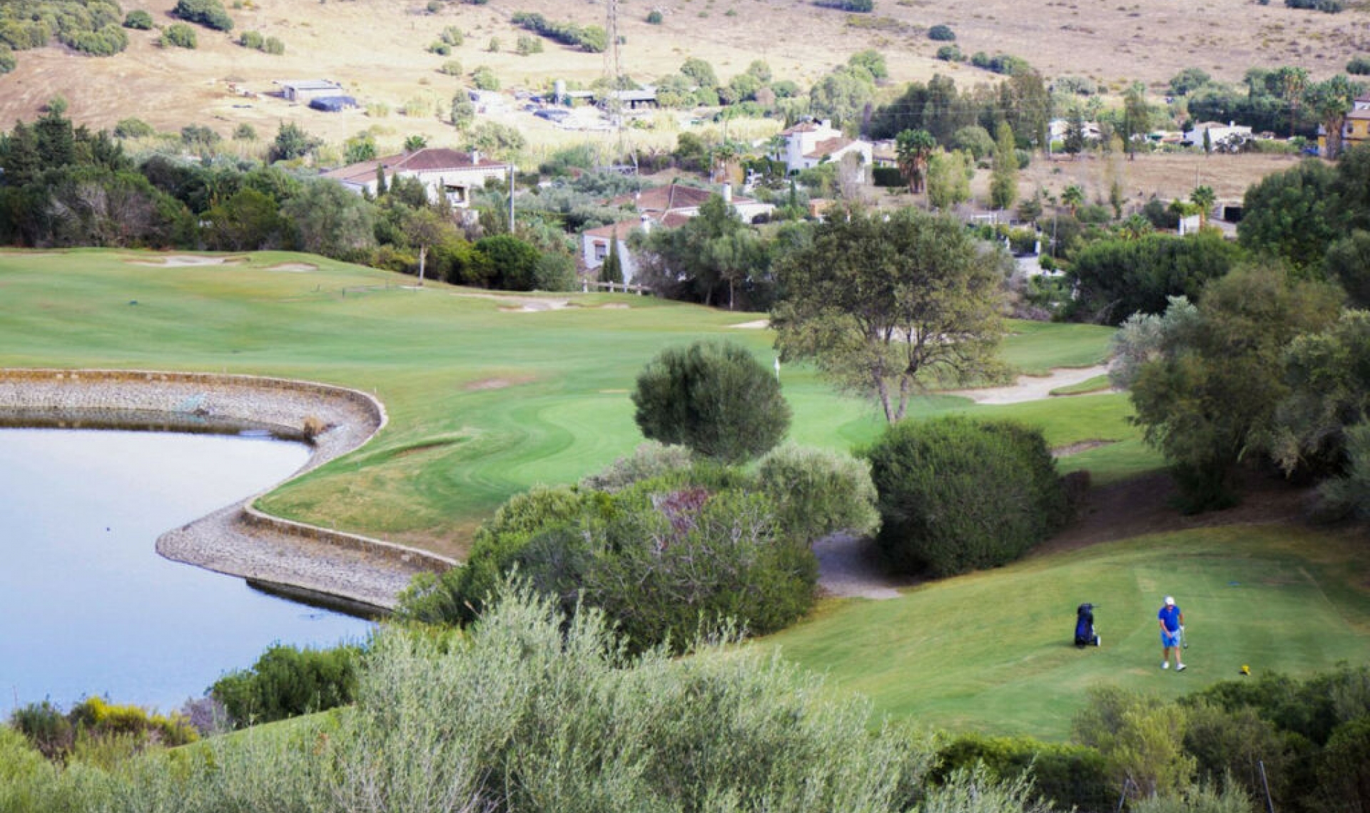 Resale - House -
Estepona