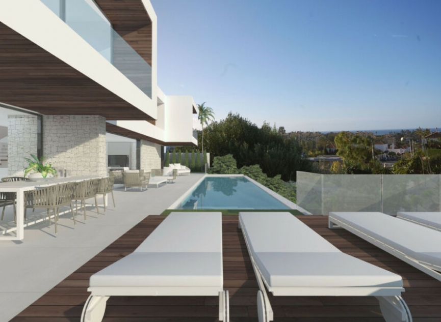 Resale - House -
Estepona