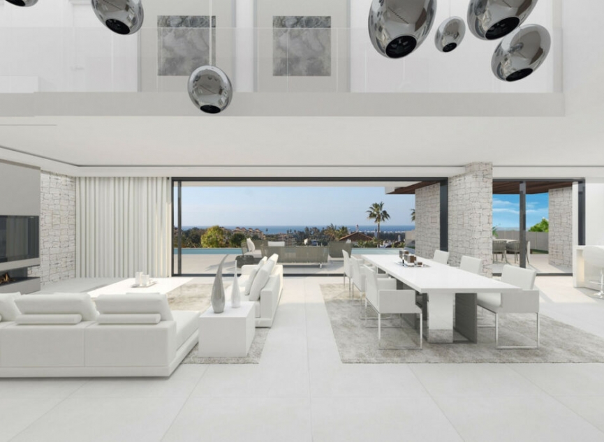 Resale - House -
Estepona