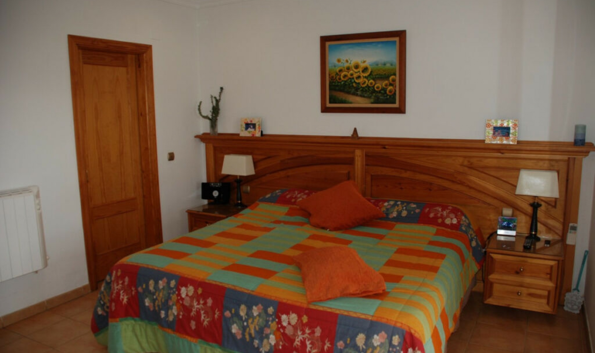 Resale - House -
Estepona