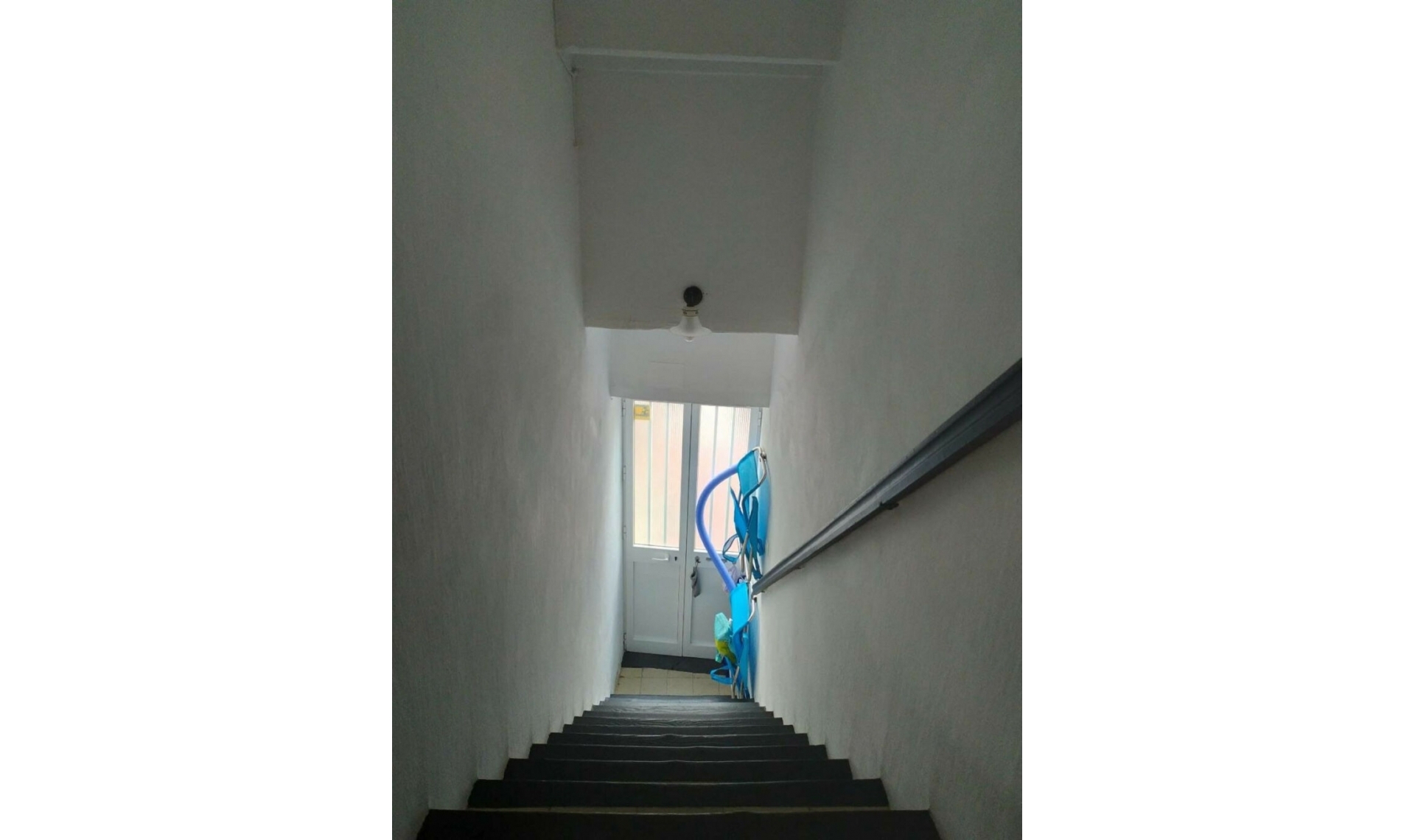 Resale - House -
Estepona