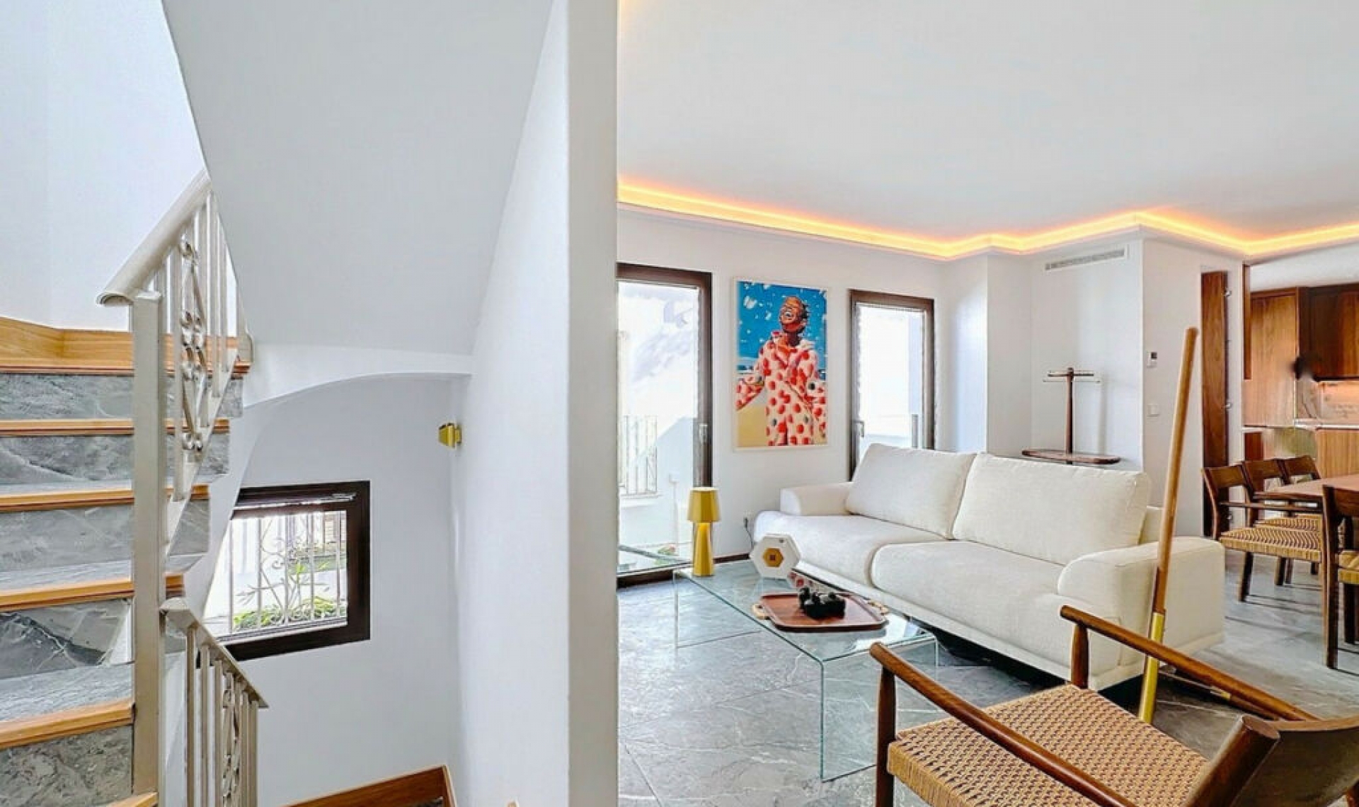 Resale - House -
Estepona