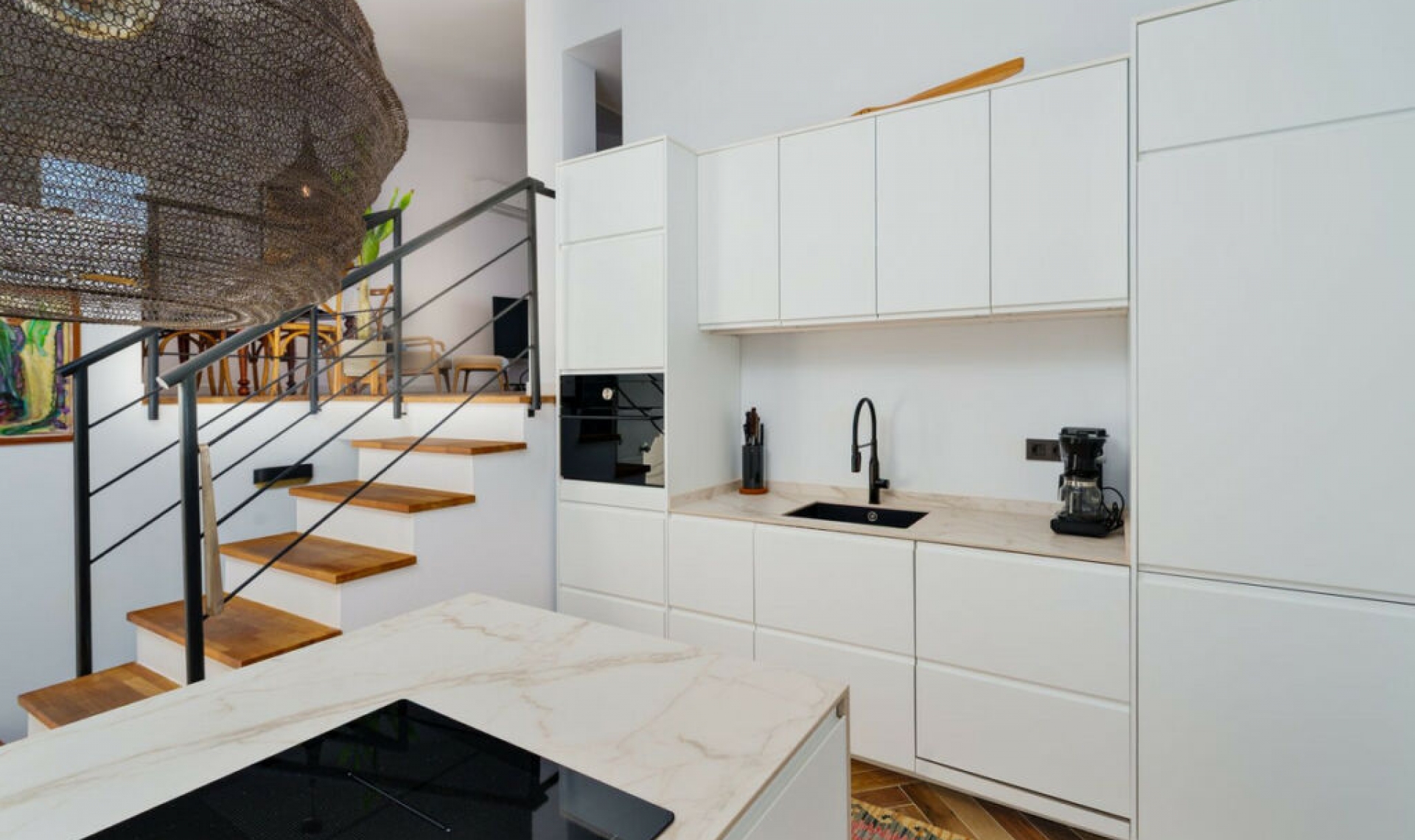Resale - House -
Estepona