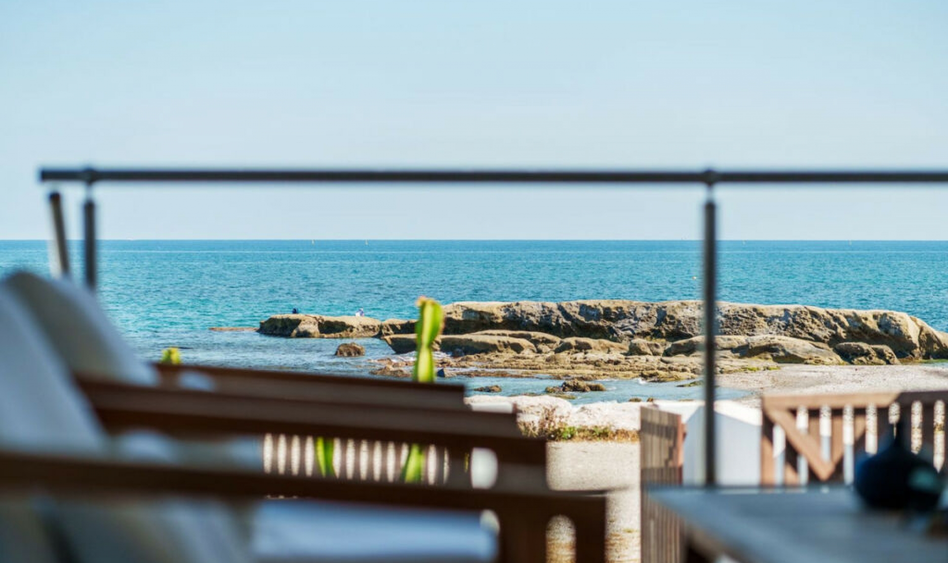 Resale - House -
Estepona