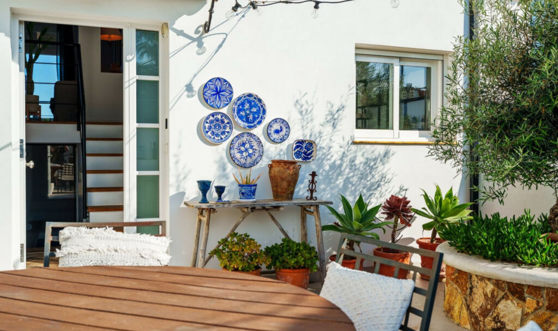 Resale - House -
Estepona