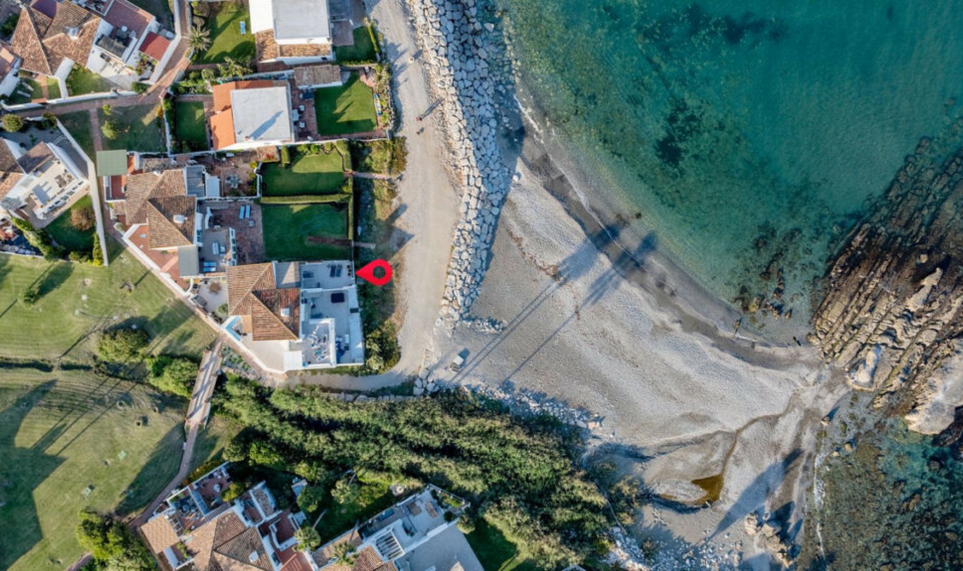 Resale - House -
Estepona