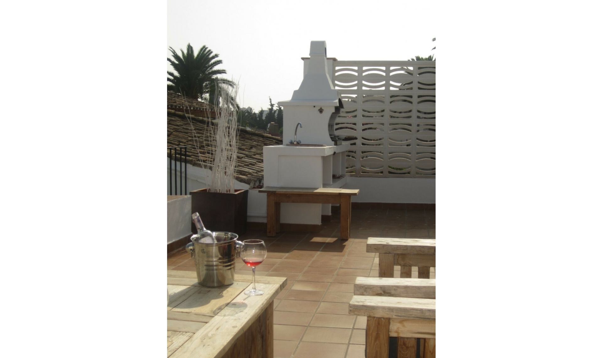 Resale - House -
Estepona