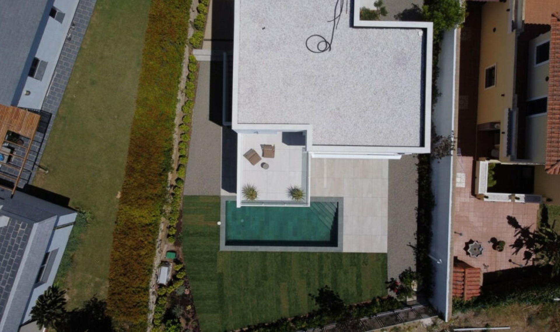 Resale - House -
Estepona