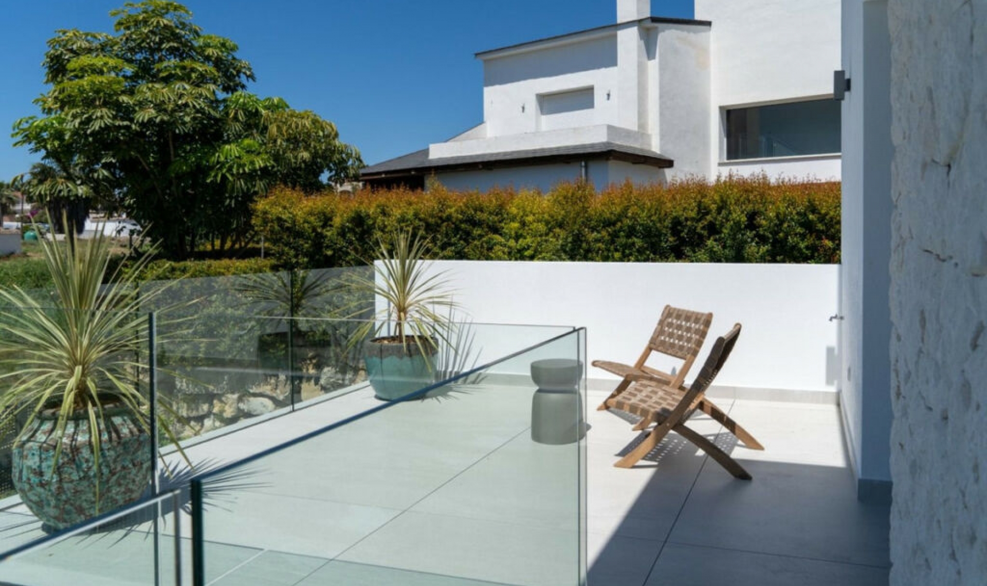 Resale - House -
Estepona