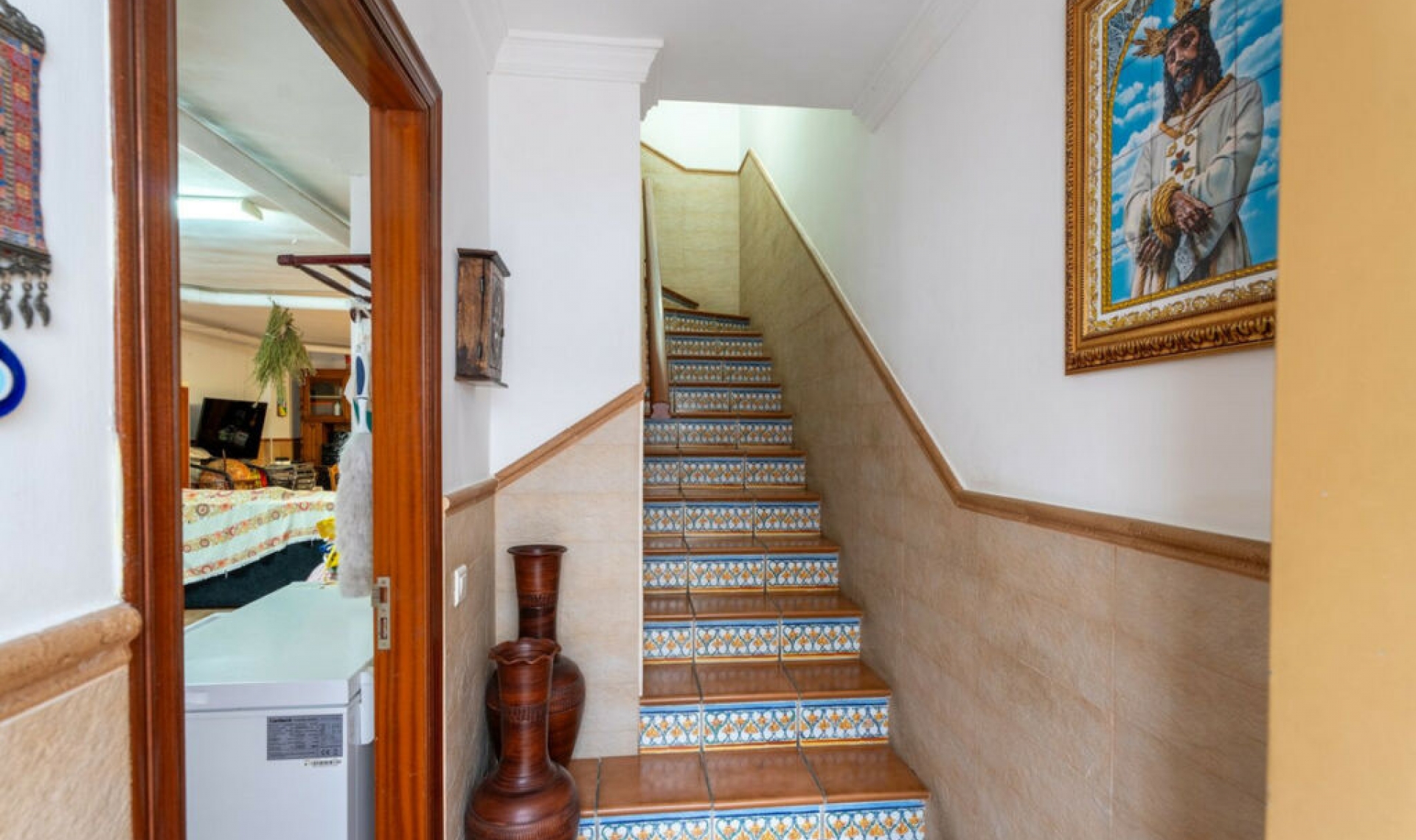 Resale - House -
Estepona