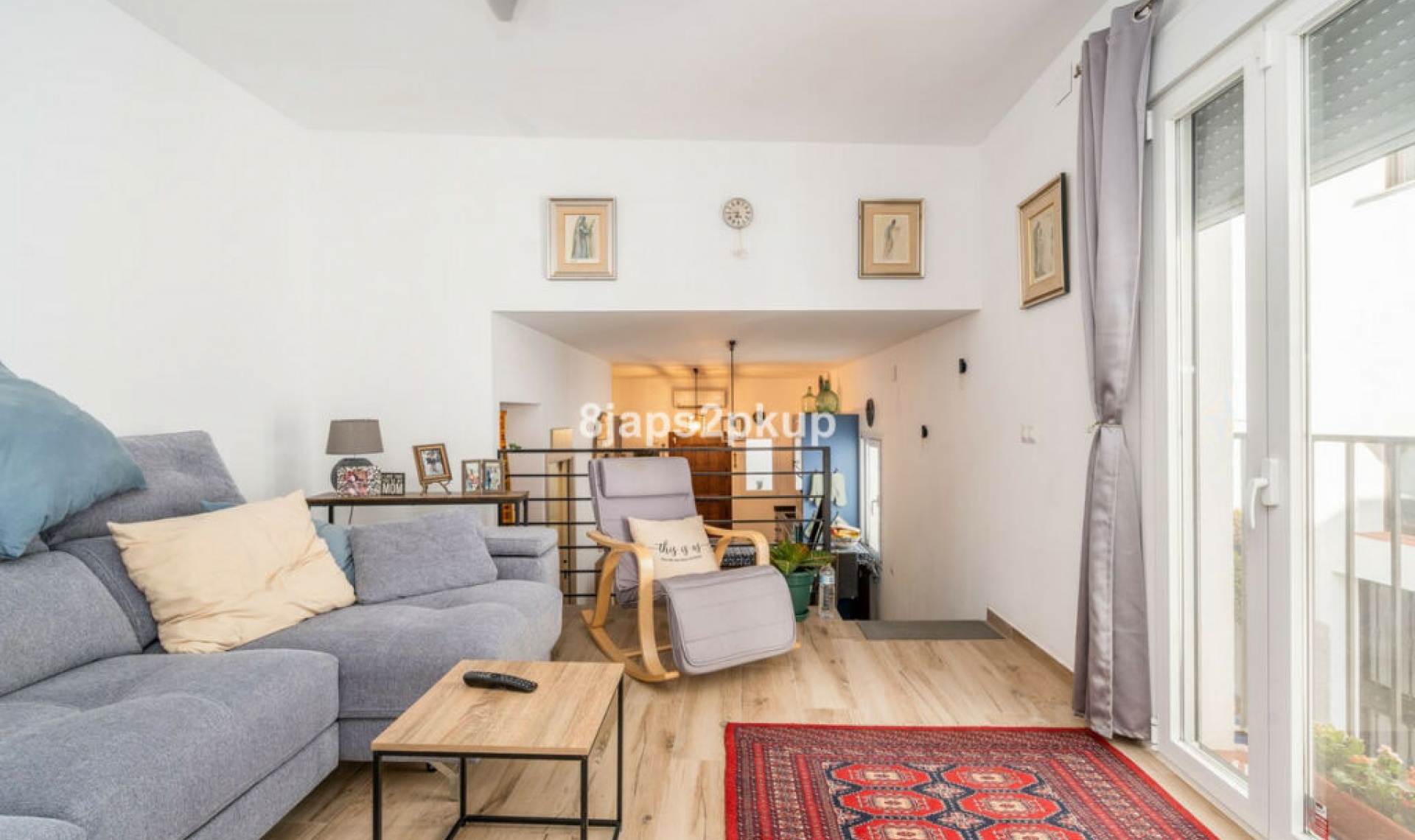 Resale - House -
Estepona