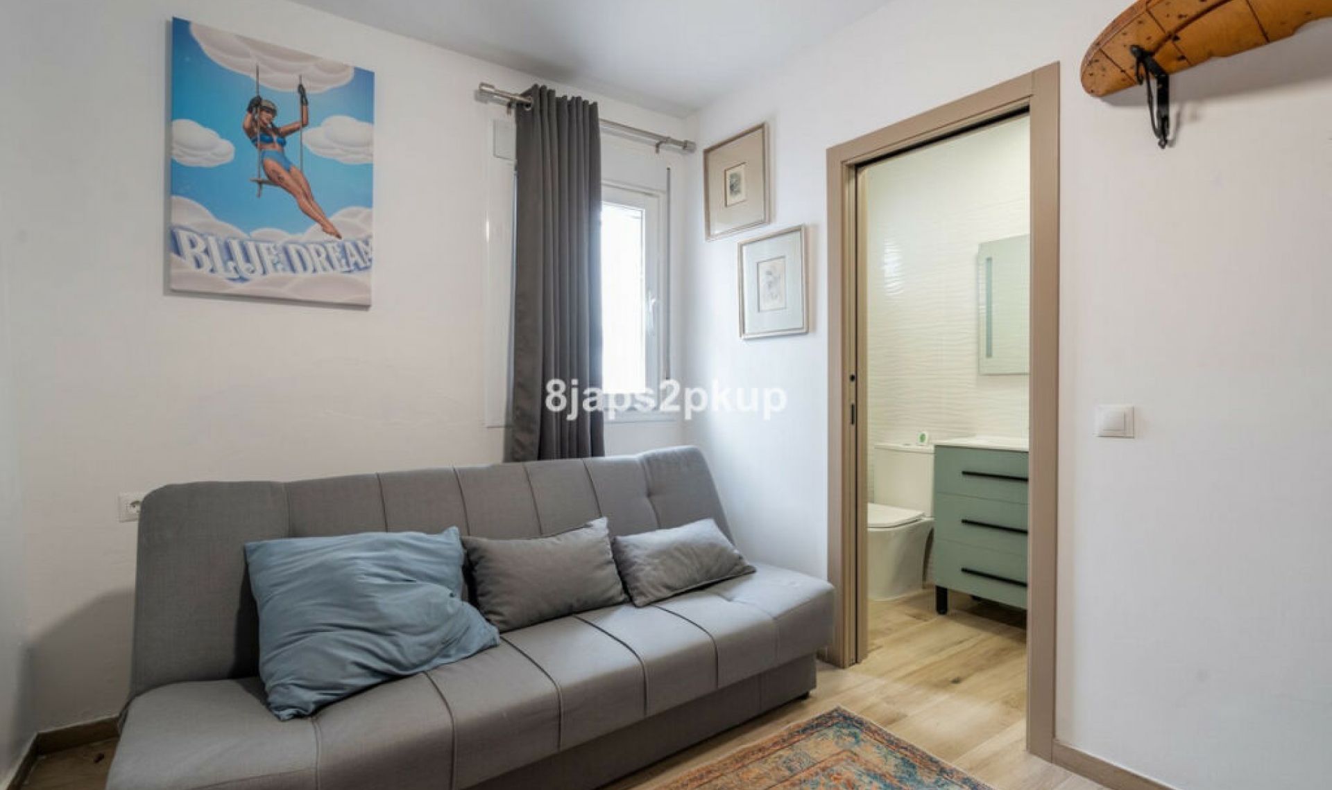 Resale - House -
Estepona