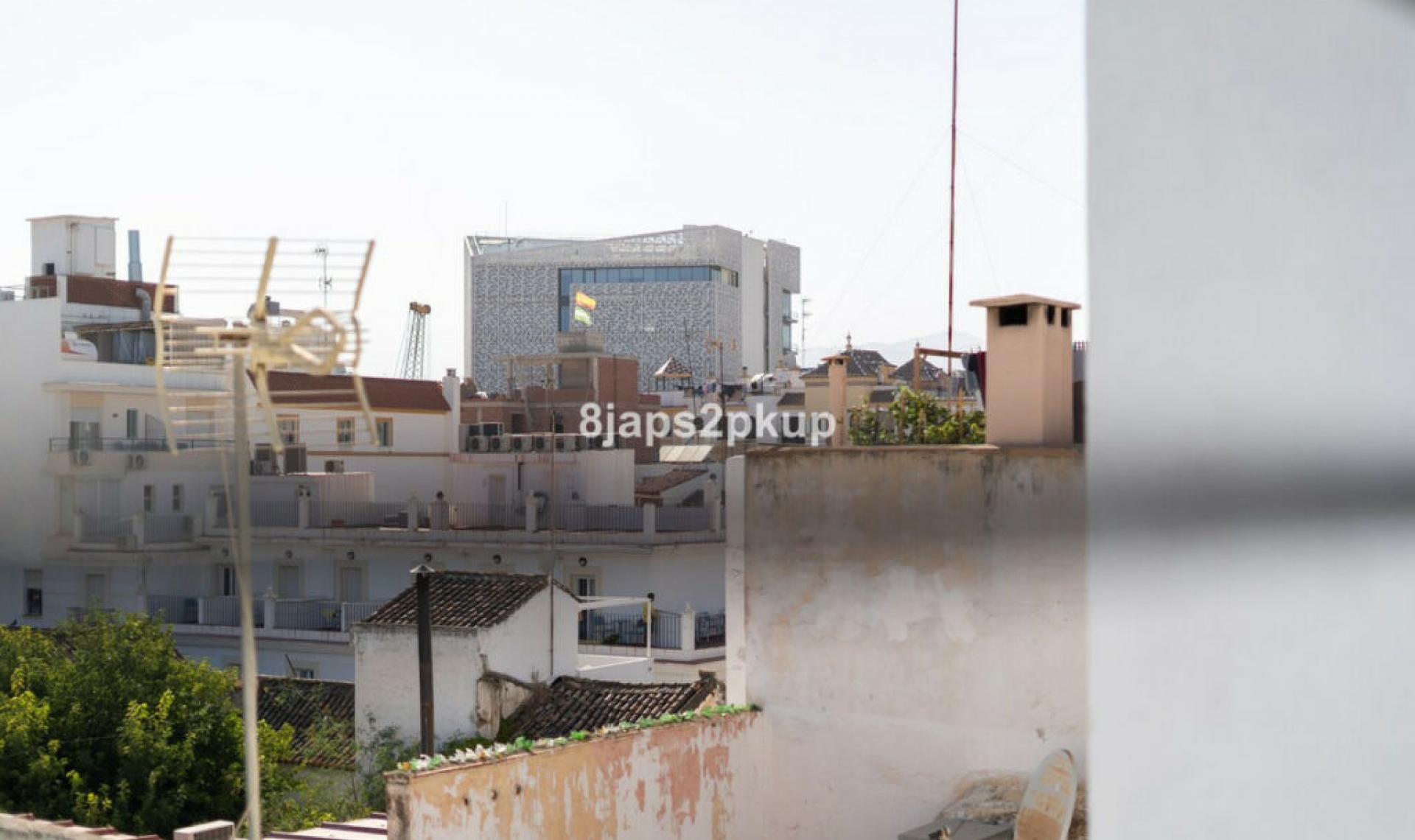 Resale - House -
Estepona