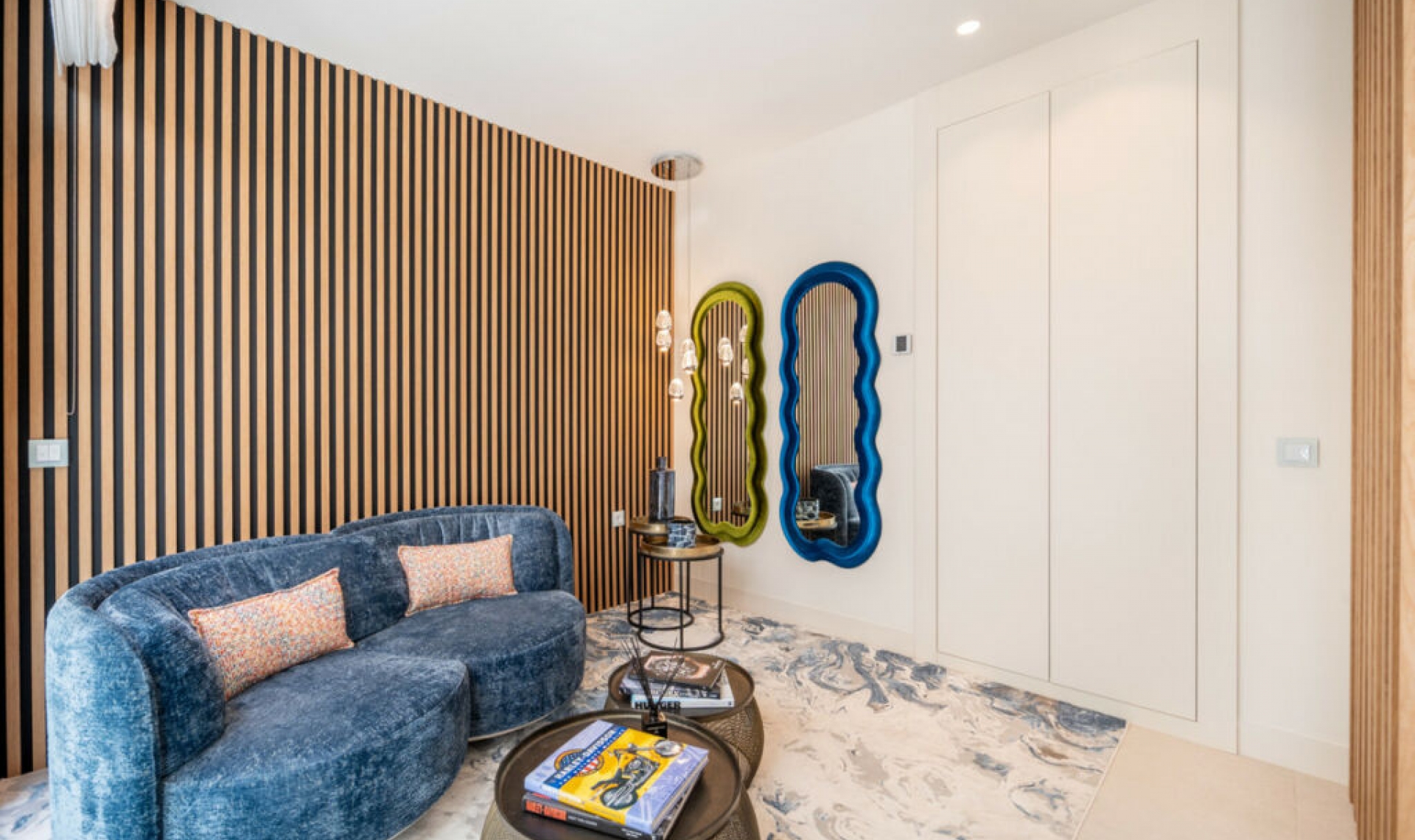 Resale - House -
Estepona