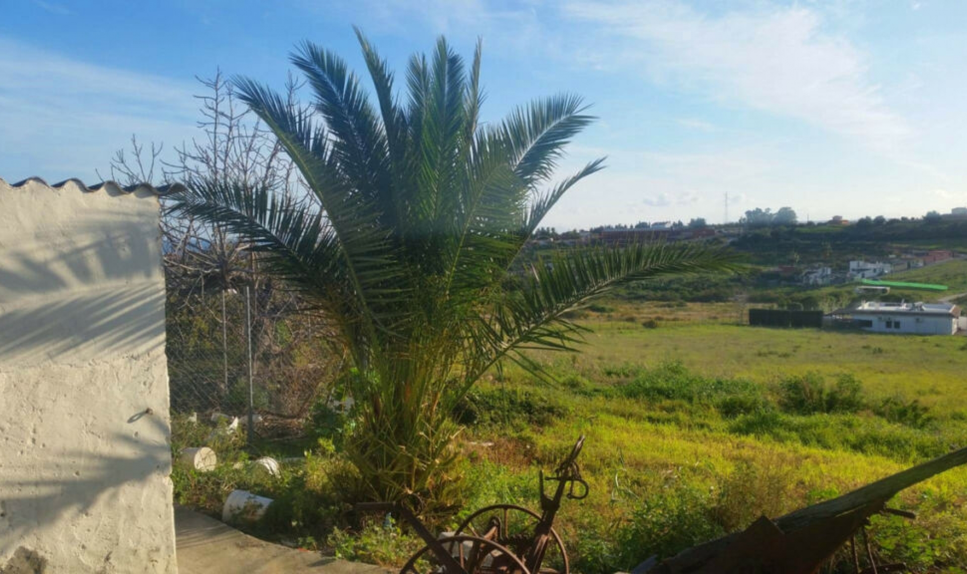 Resale - House -
Estepona