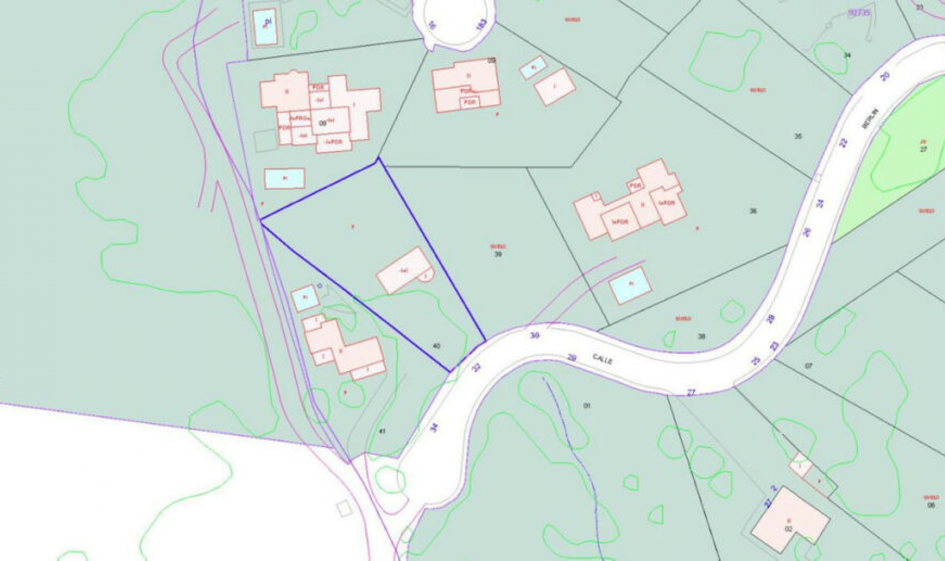 Resale - House -
Estepona