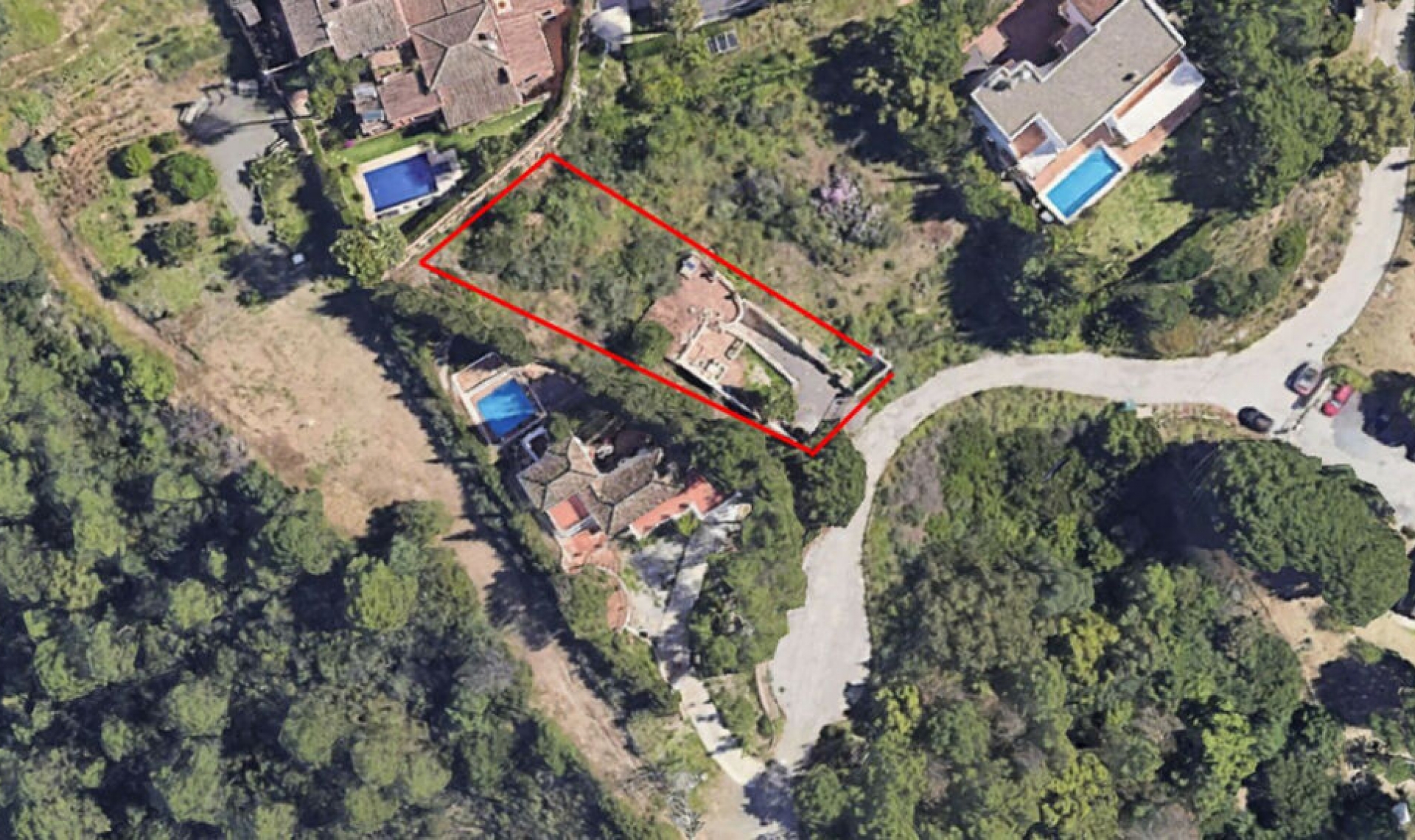 Resale - House -
Estepona