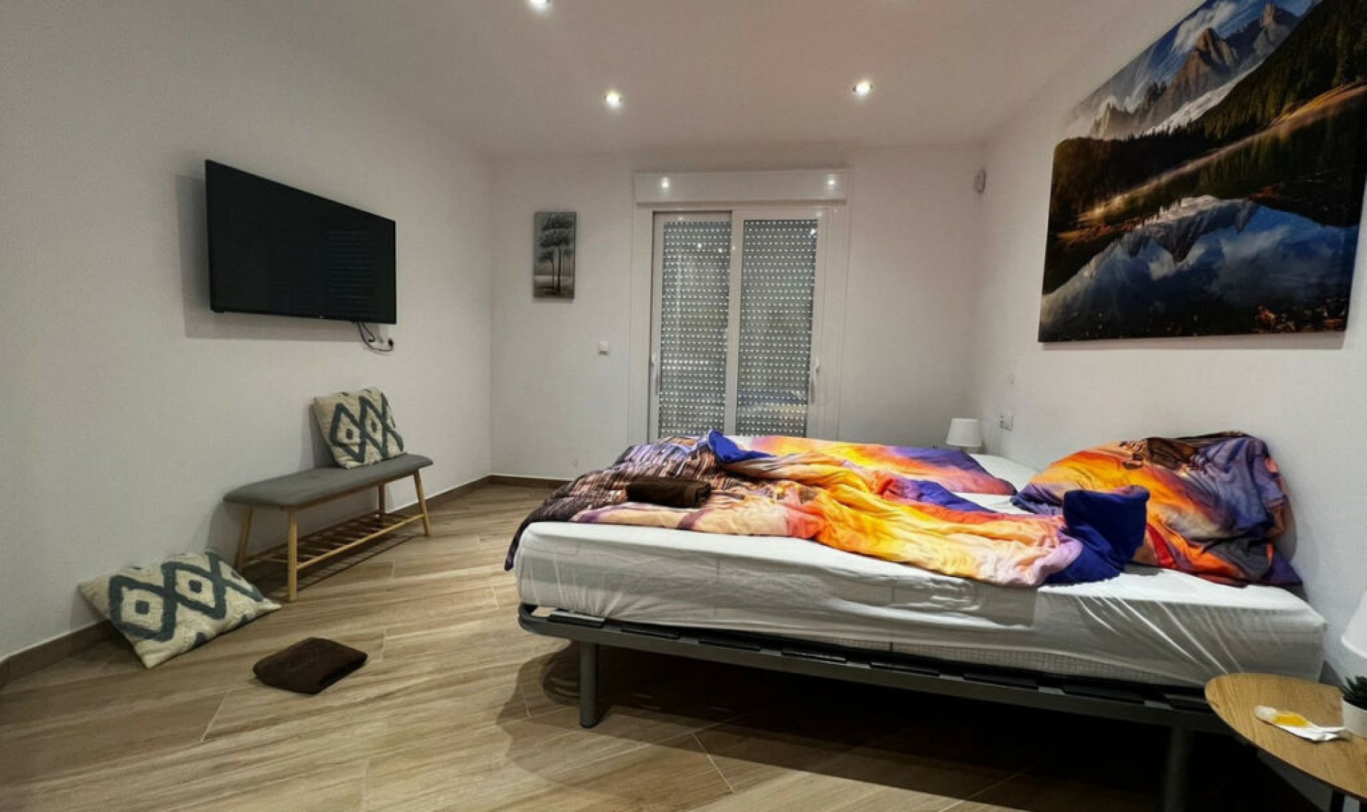 Resale - House -
Estepona