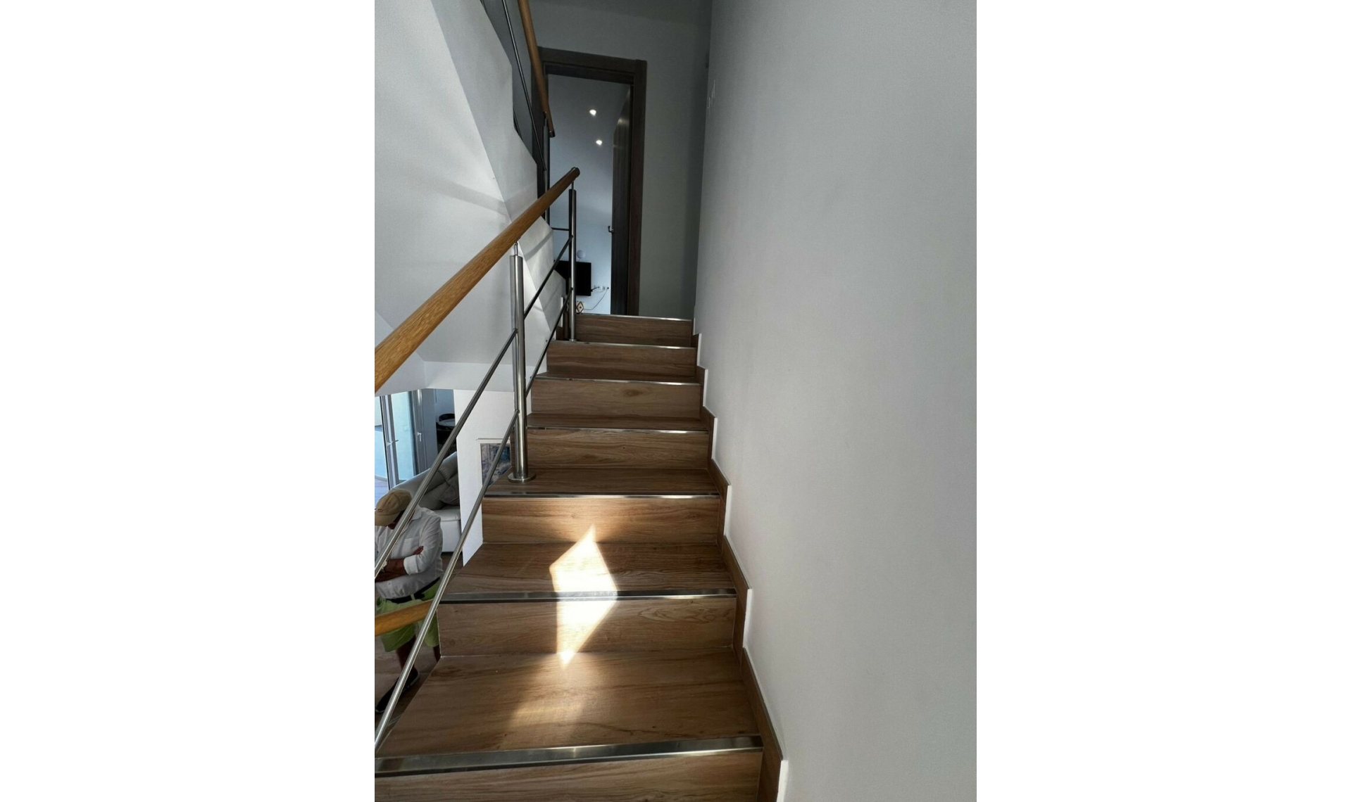 Resale - House -
Estepona