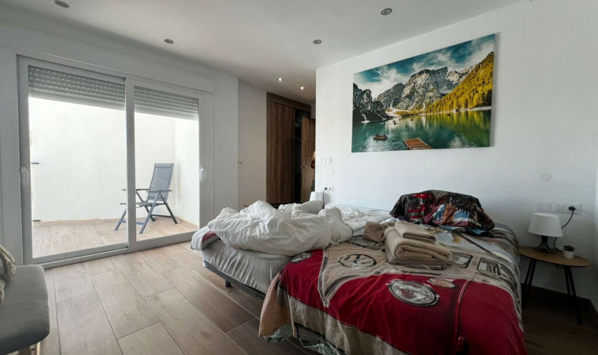 Resale - House -
Estepona