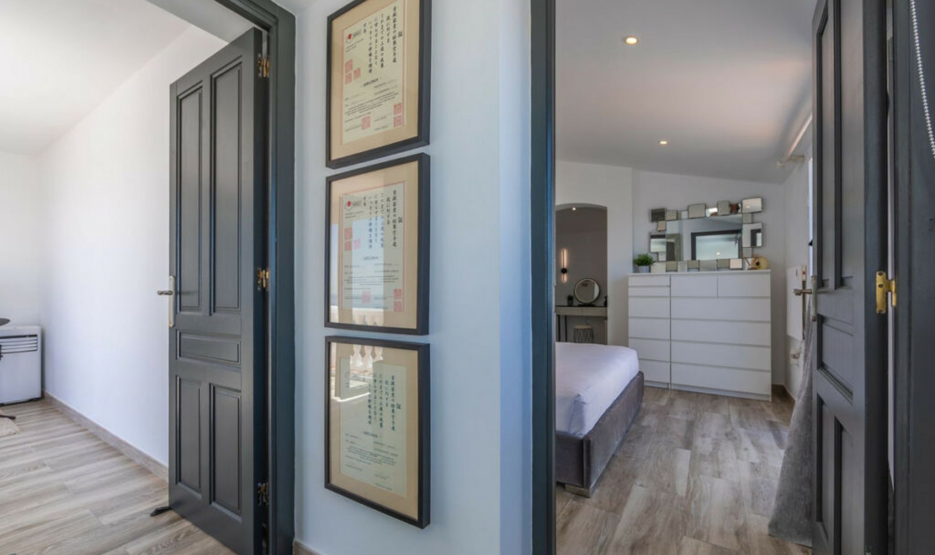 Resale - House -
Estepona