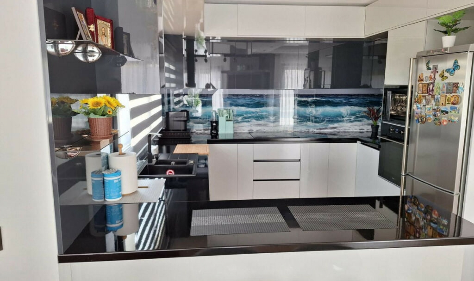Resale - House -
Estepona
