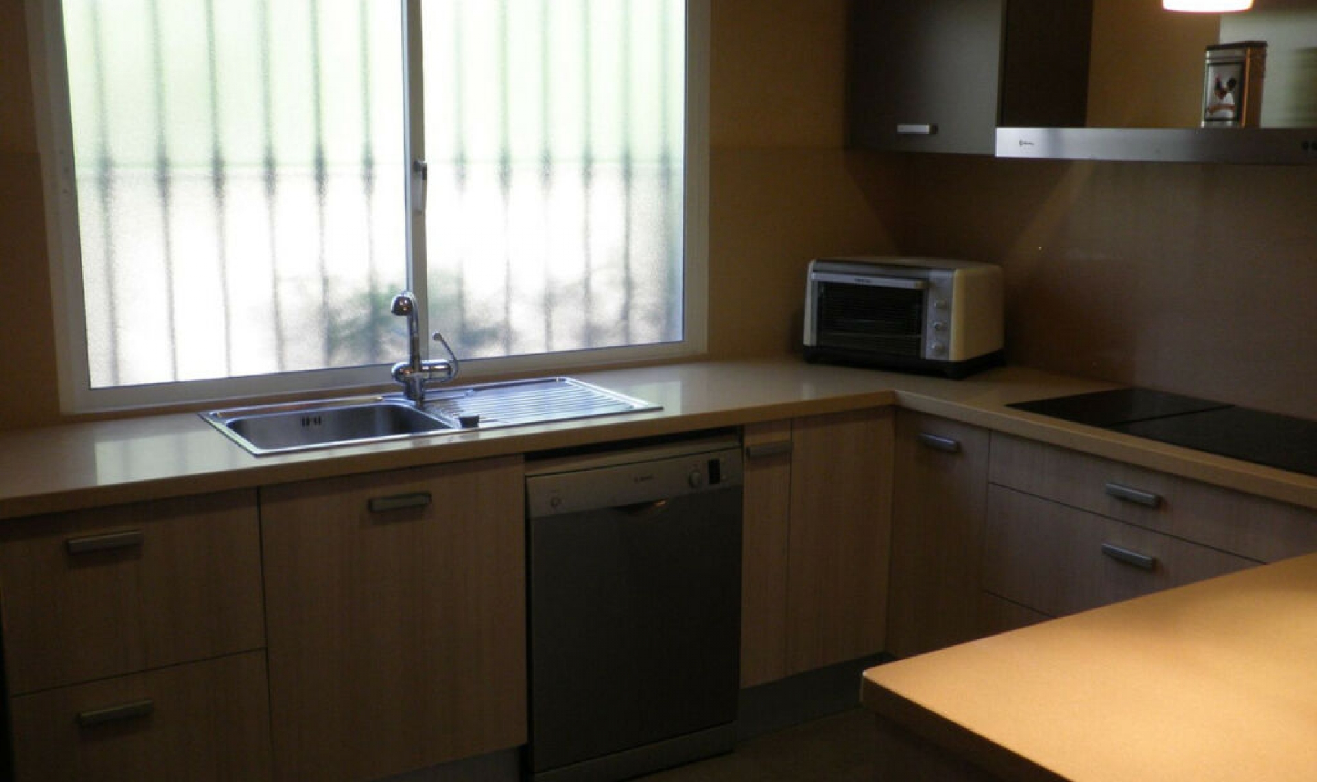 Resale - House -
Estepona