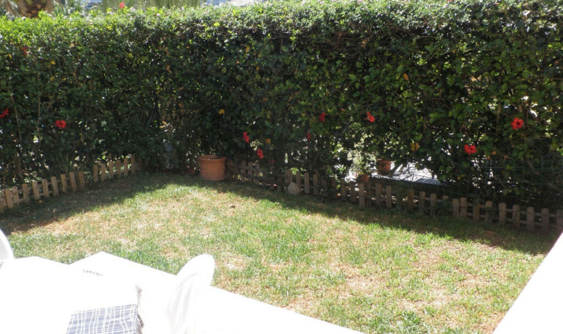Resale - House -
Estepona