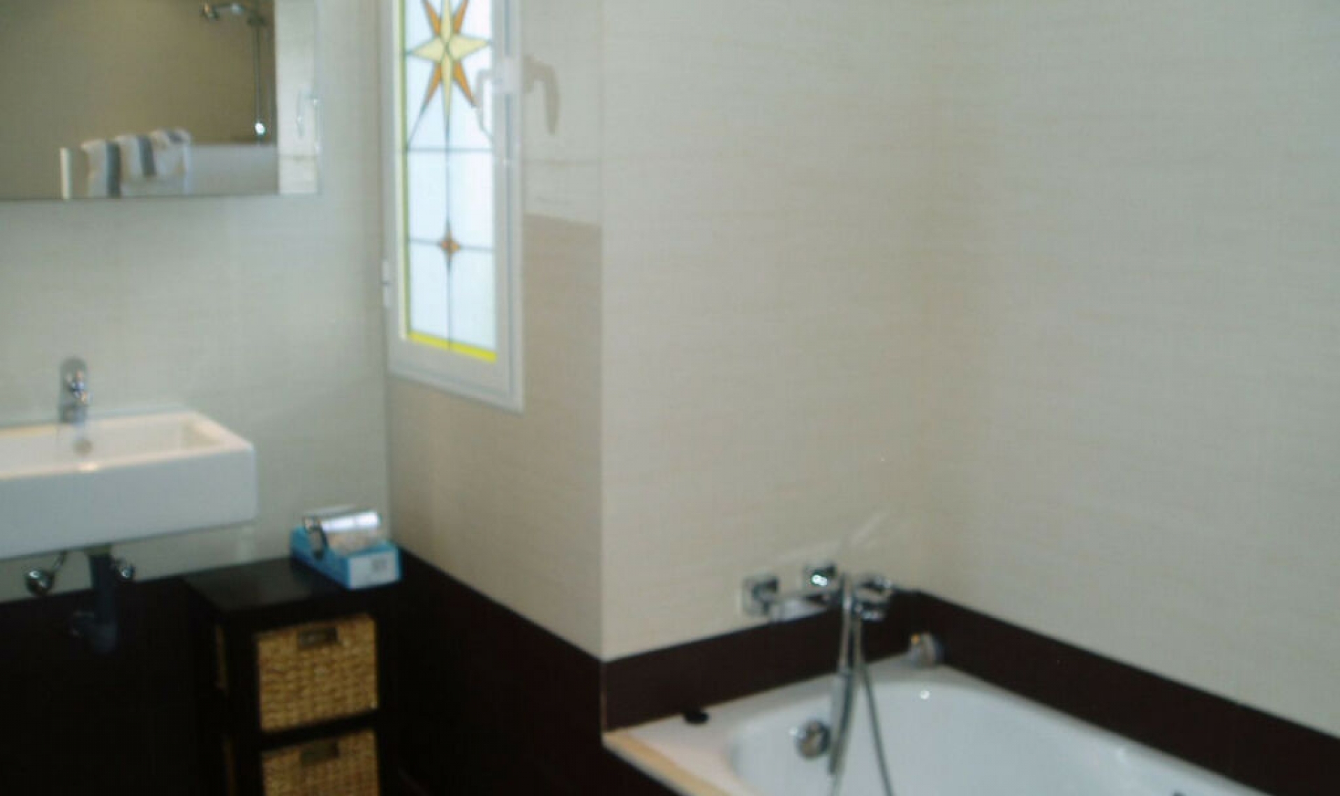 Resale - House -
Estepona