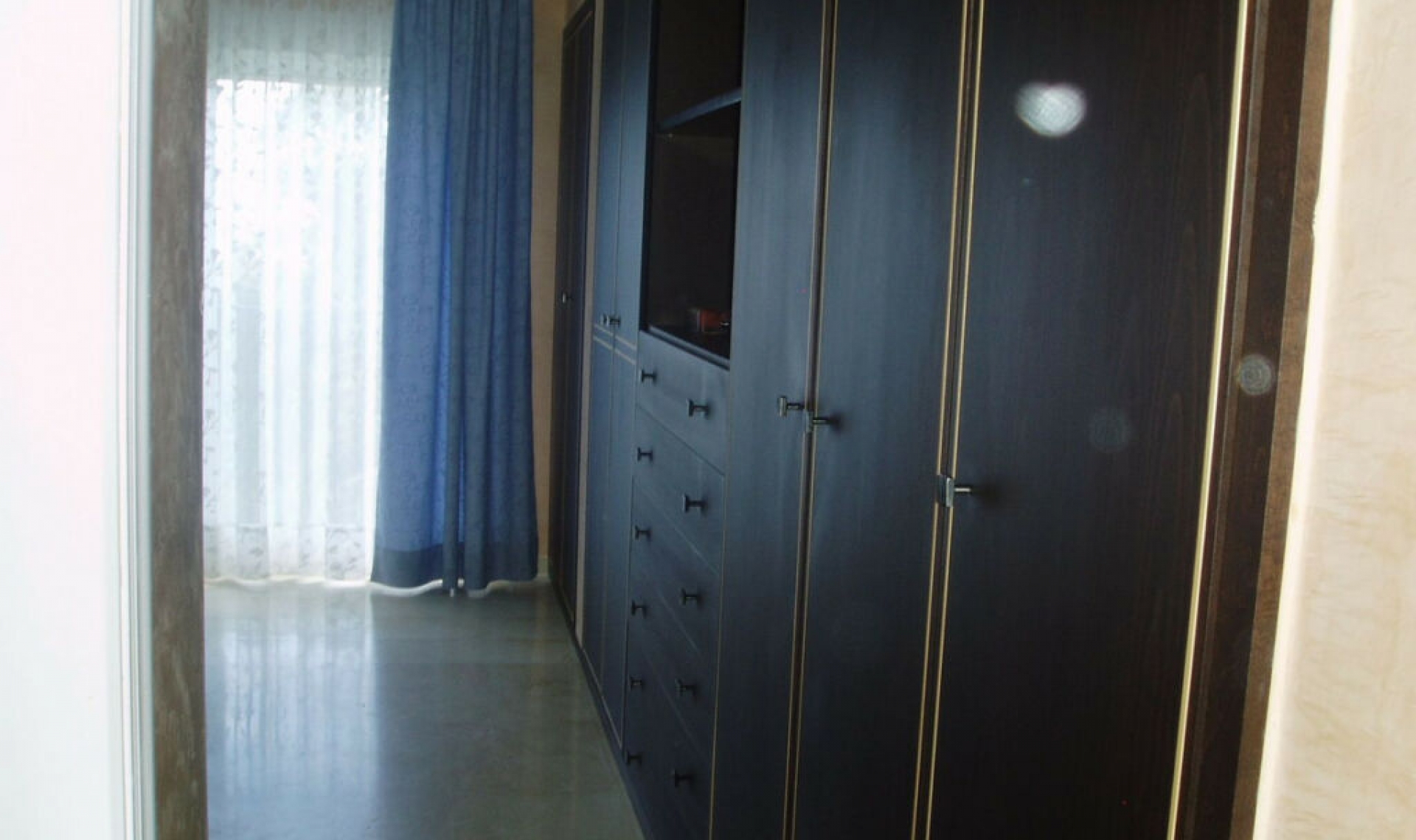 Resale - House -
Estepona