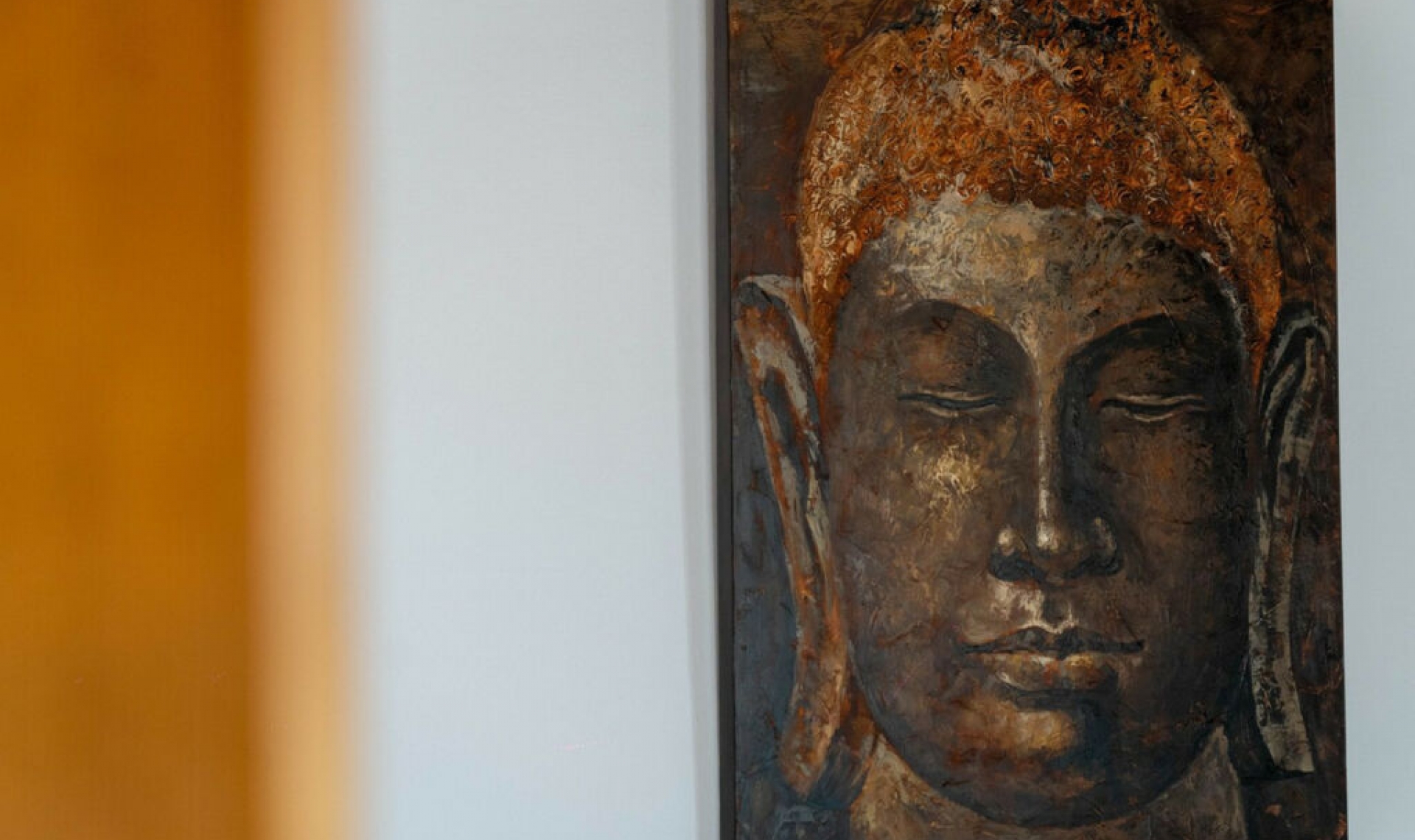 Resale - House -
Estepona