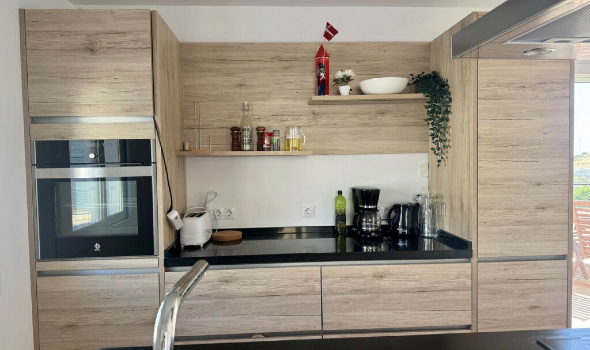 Resale - House -
Estepona