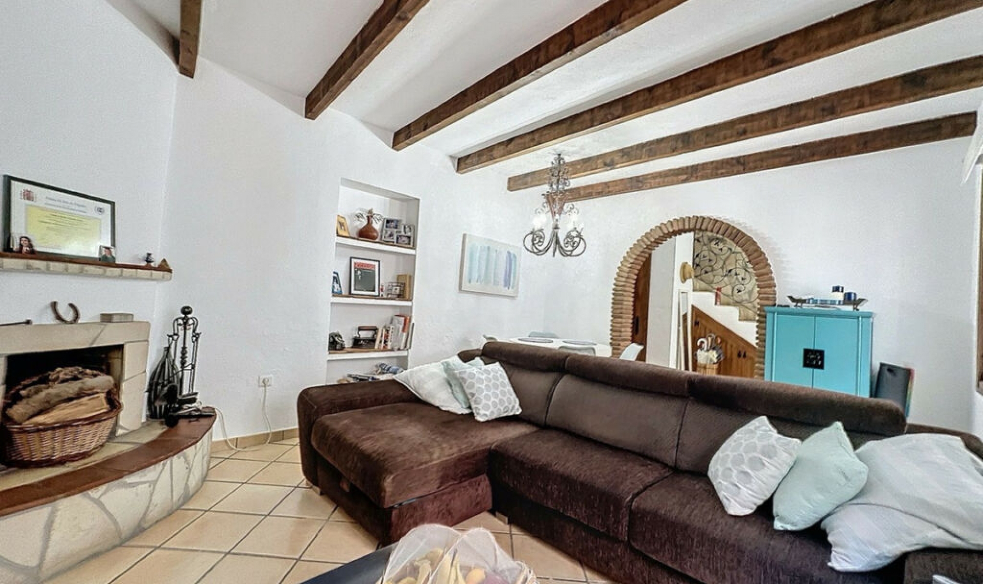 Resale - House -
Estepona