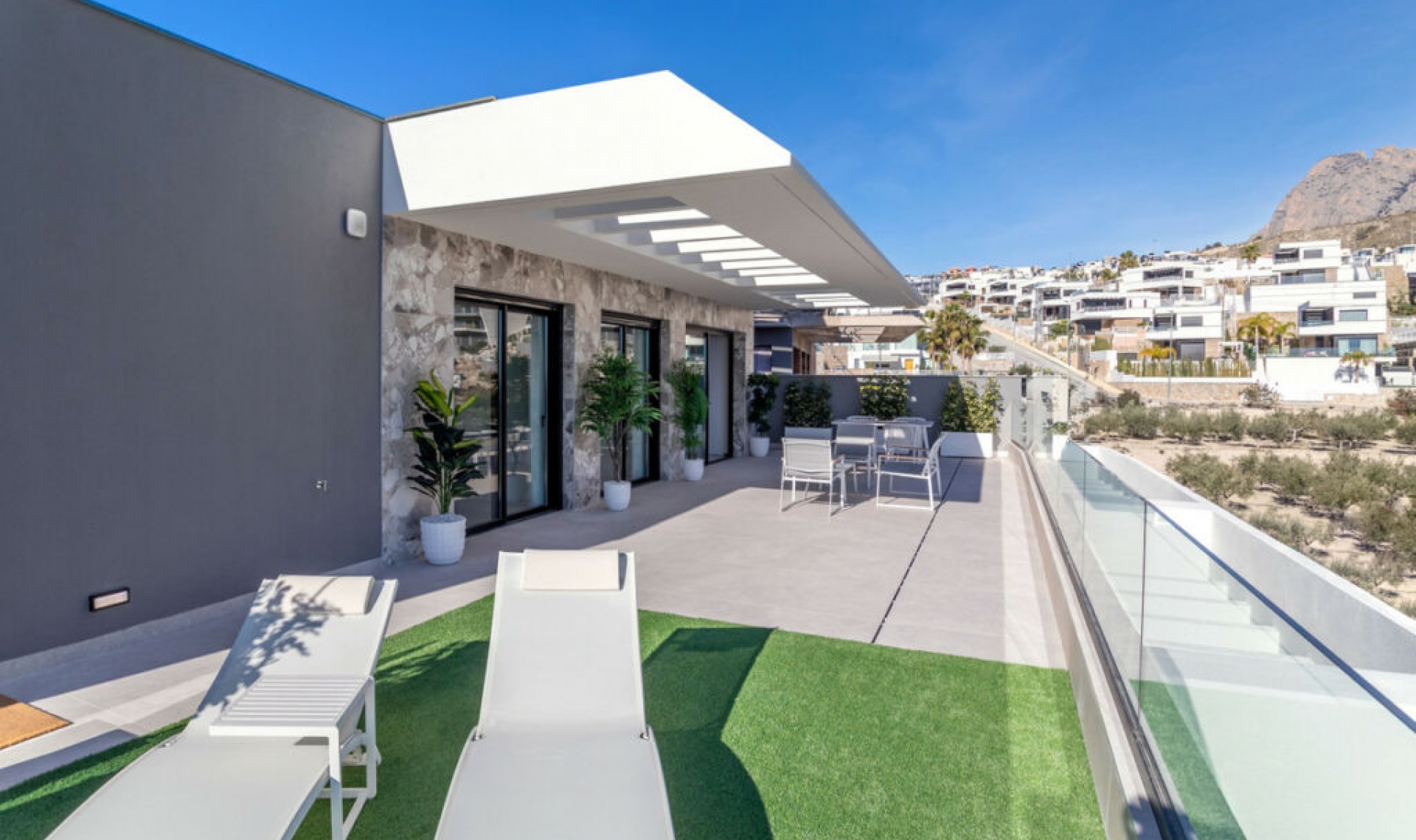 Resale - House -
Finestrat