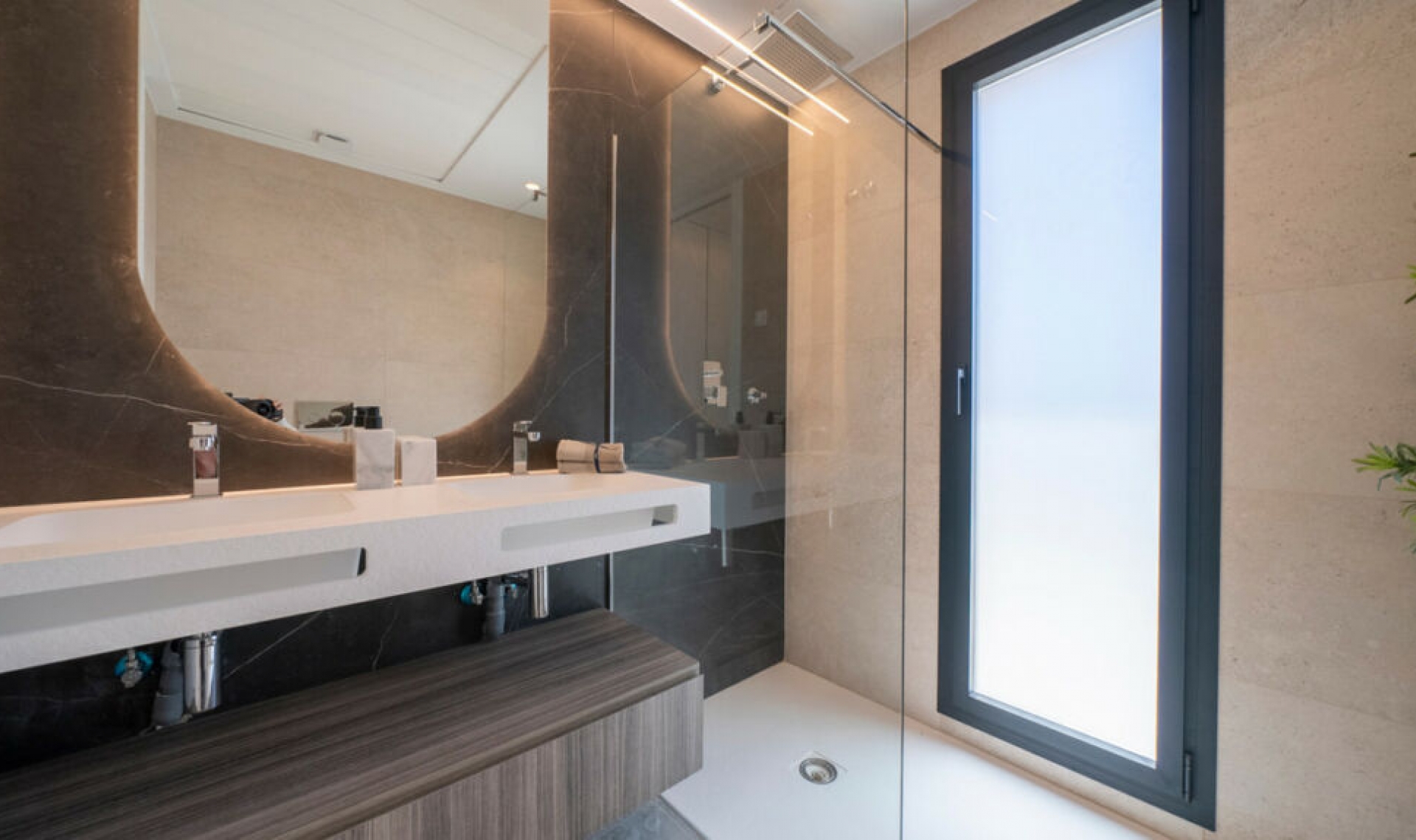 Resale - House -
Finestrat