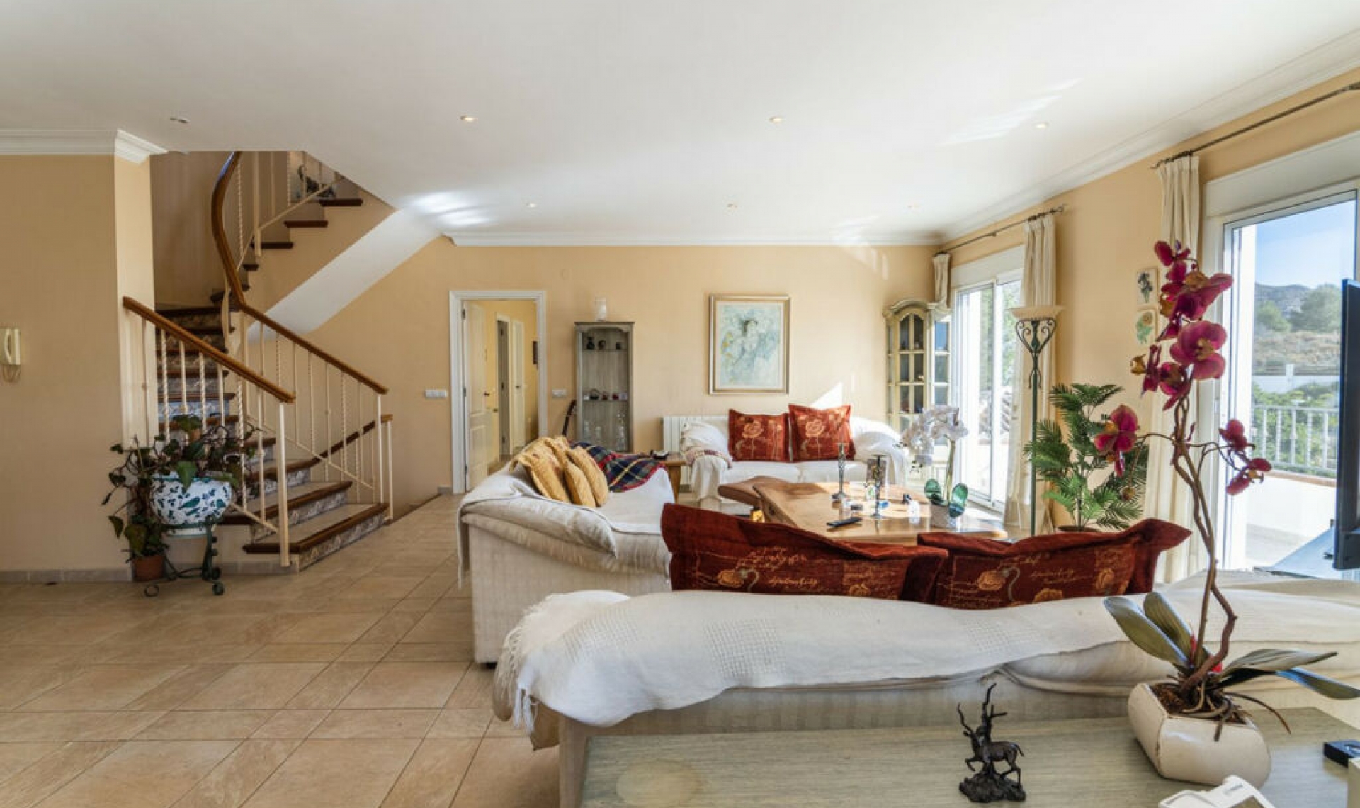 Resale - House -
Frigiliana